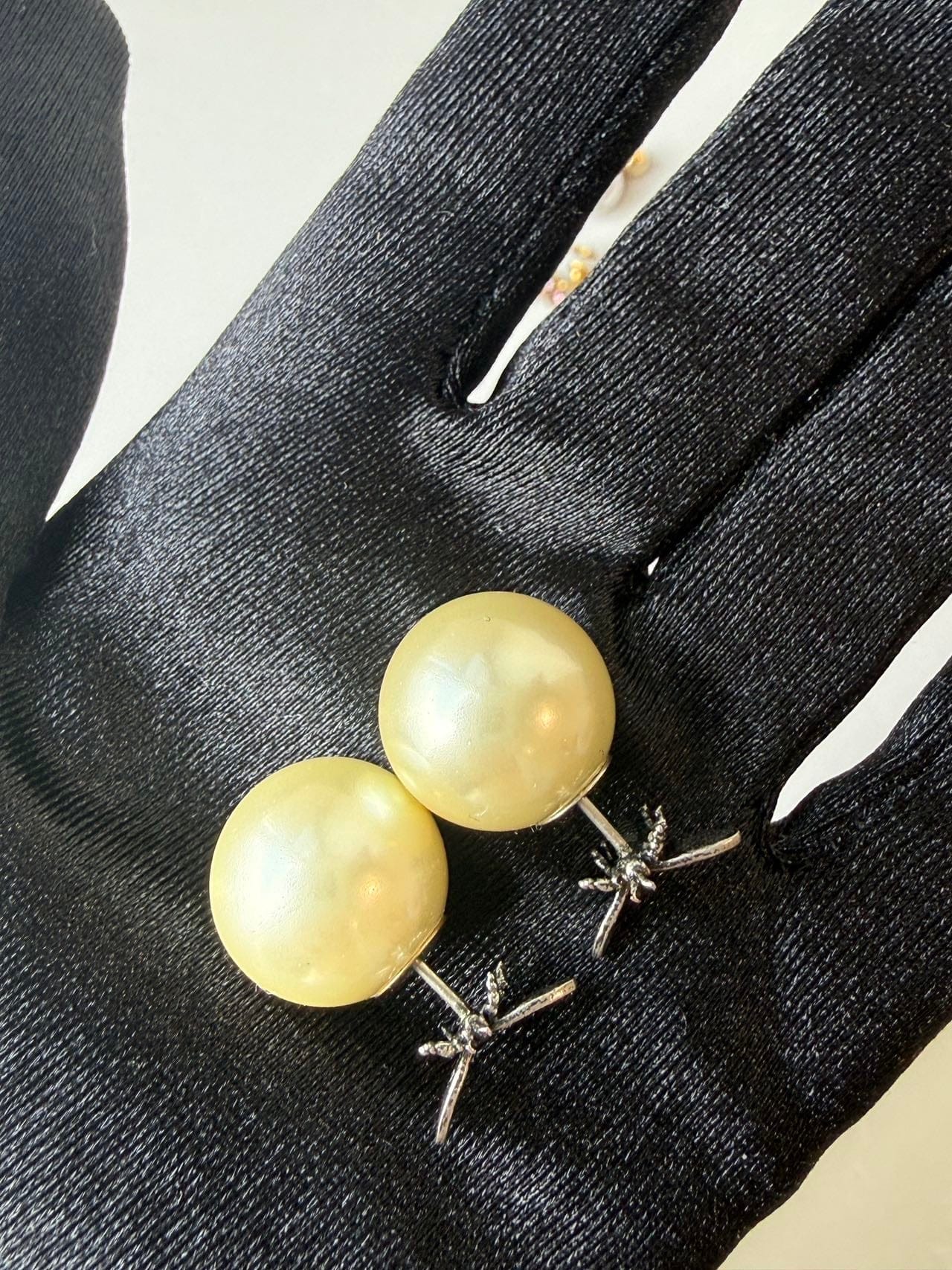 Iconn Boutique Dior Bee Faux Pearl Stud Earrings in Silver-Tone Metal