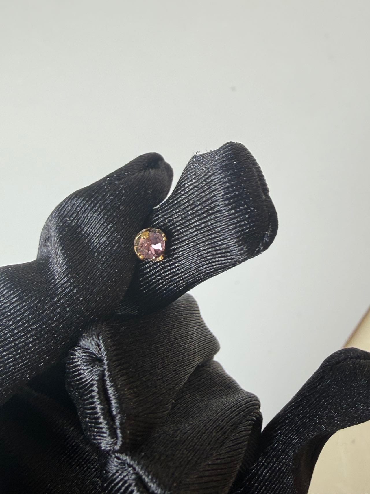 Iconn Boutique Dior Vintage Star Drop Crystal Earrings in Gold-Tone Metal