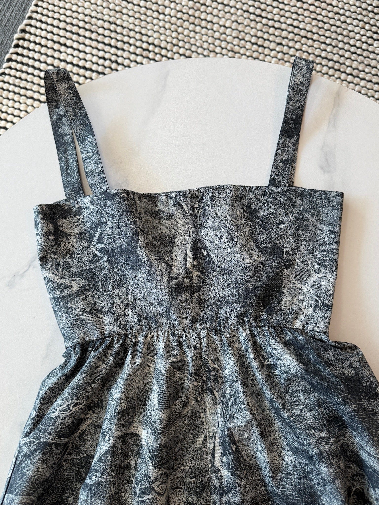 Iconn Boutique FR34 Christian Dior Grey Monogram Sleeveless Top