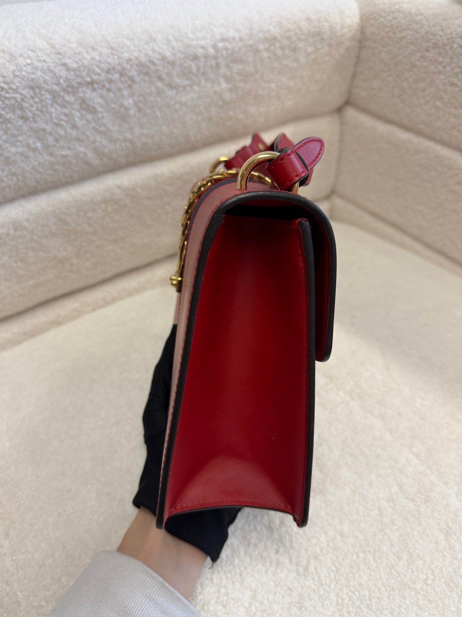 Iconn Boutique Gucci Diana Small Chain Bag