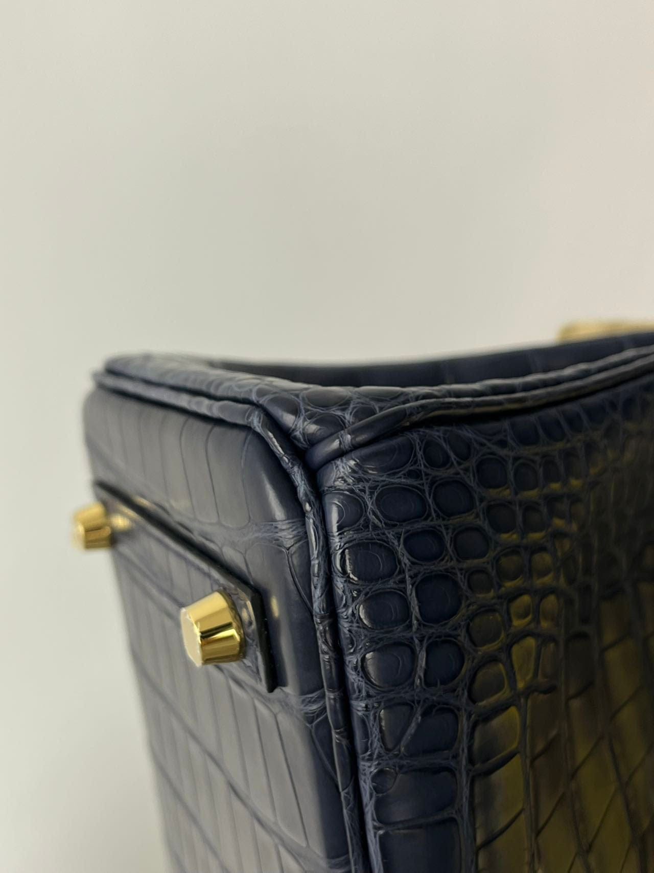 Iconn Boutique Hermès Birkin 25 Alligator Mississippiensis Matte in Bleu Indigo with Palladium Hardware