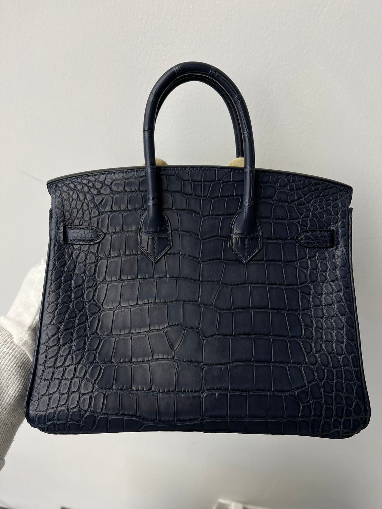 Iconn Boutique Hermès Birkin 25 Alligator Mississippiensis Matte in Bleu Indigo with Palladium Hardware