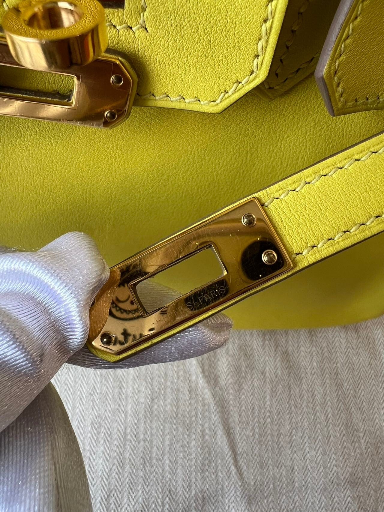 Iconn Boutique Hermès Birkin 25 Lime Togo Leather Gold Hardware - Stamp Y