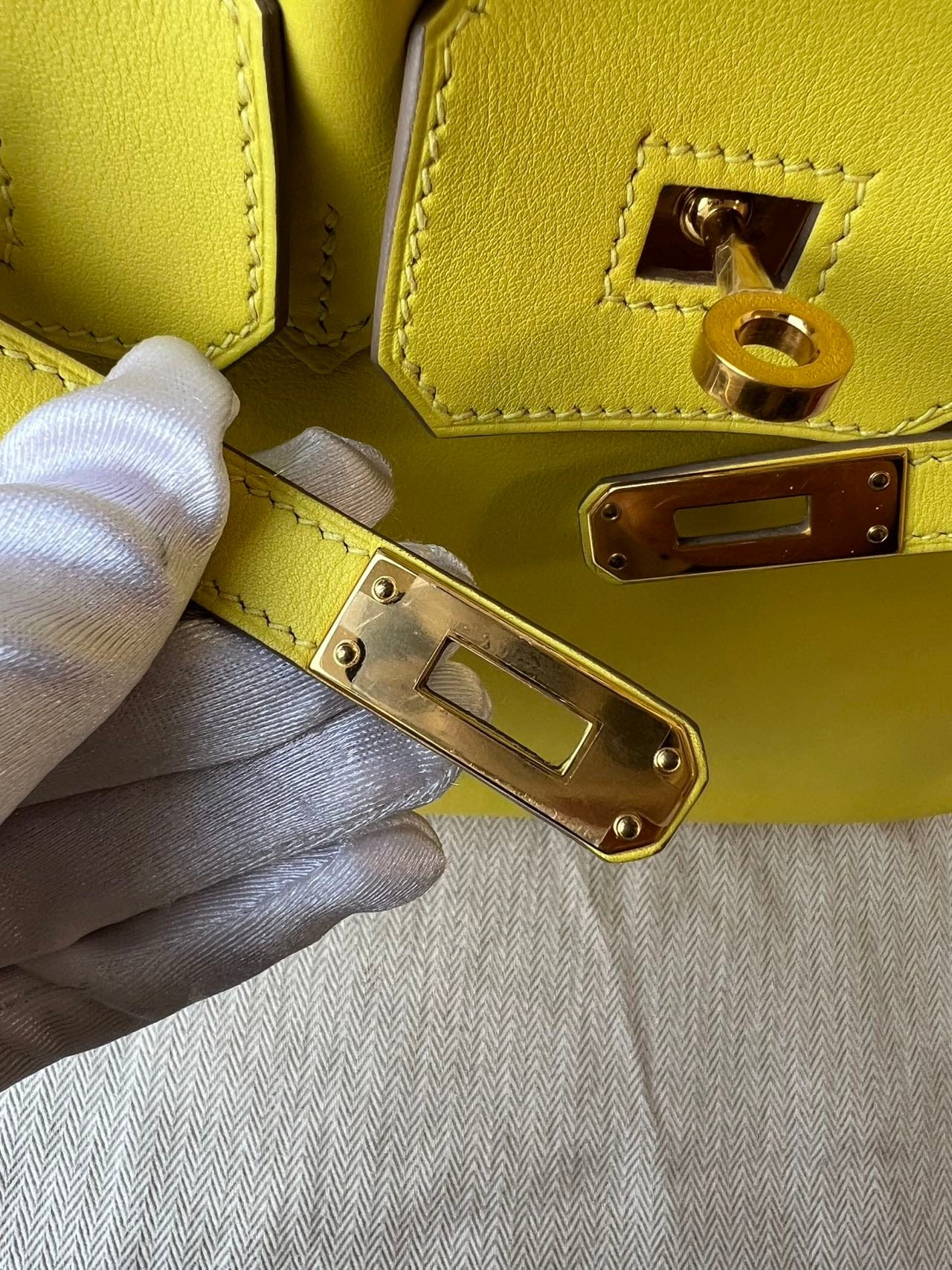 Iconn Boutique Hermès Birkin 25 Lime Togo Leather Gold Hardware - Stamp Y