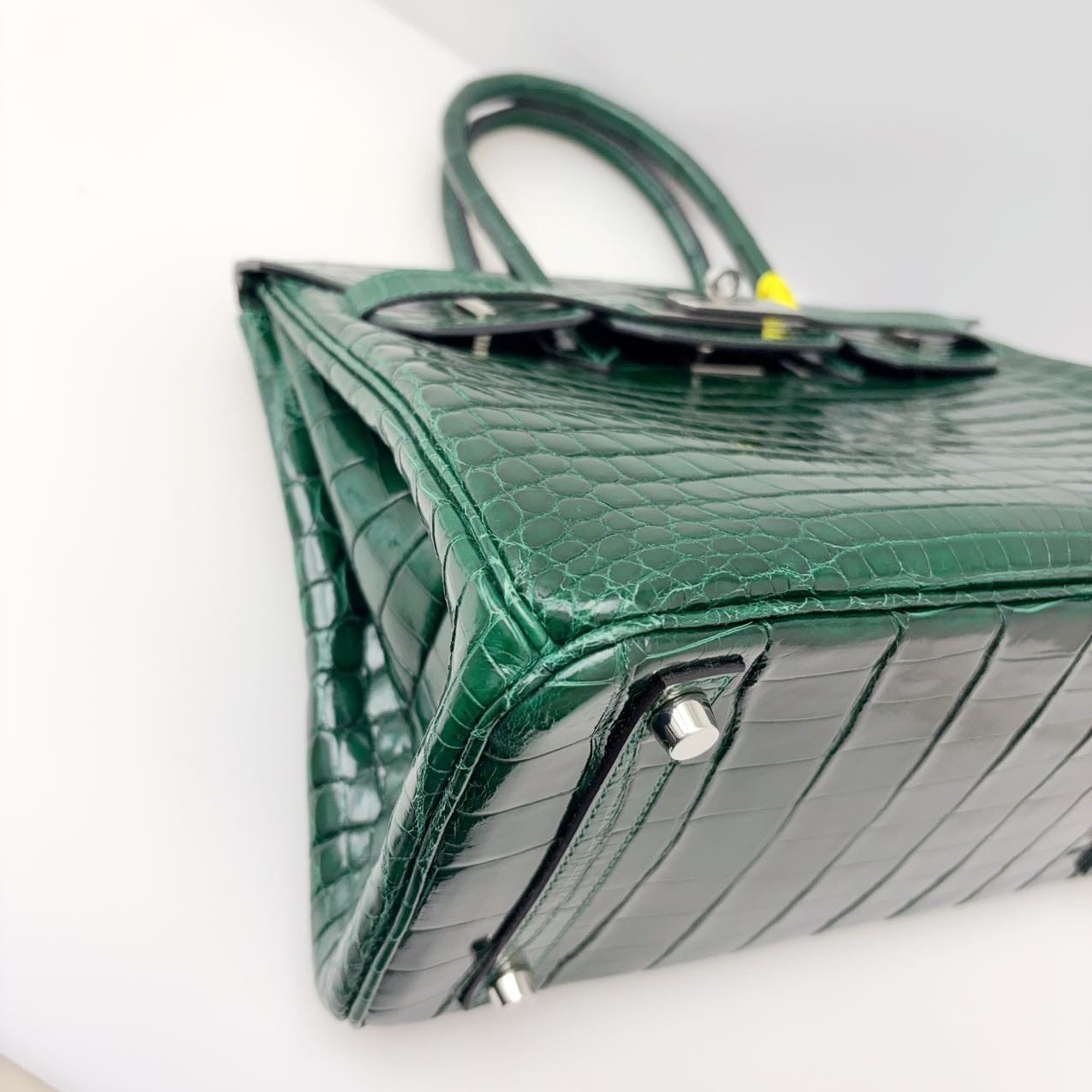 Iconn Boutique Hermes Birkin 30 Shiny Niloticus Crocodile Emerald Green PHW -Stamp Square Q