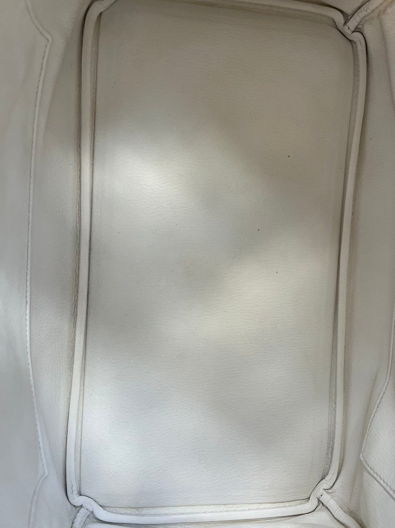 Iconn Boutique Hermès Birkin 35 Blanc Gold Hardware - Stamp P