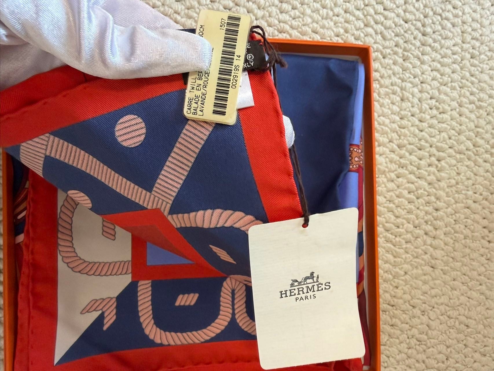 Iconn Boutique Hermes  Carre Twill Silk Scarf BALADE EN BERLINE 90cm