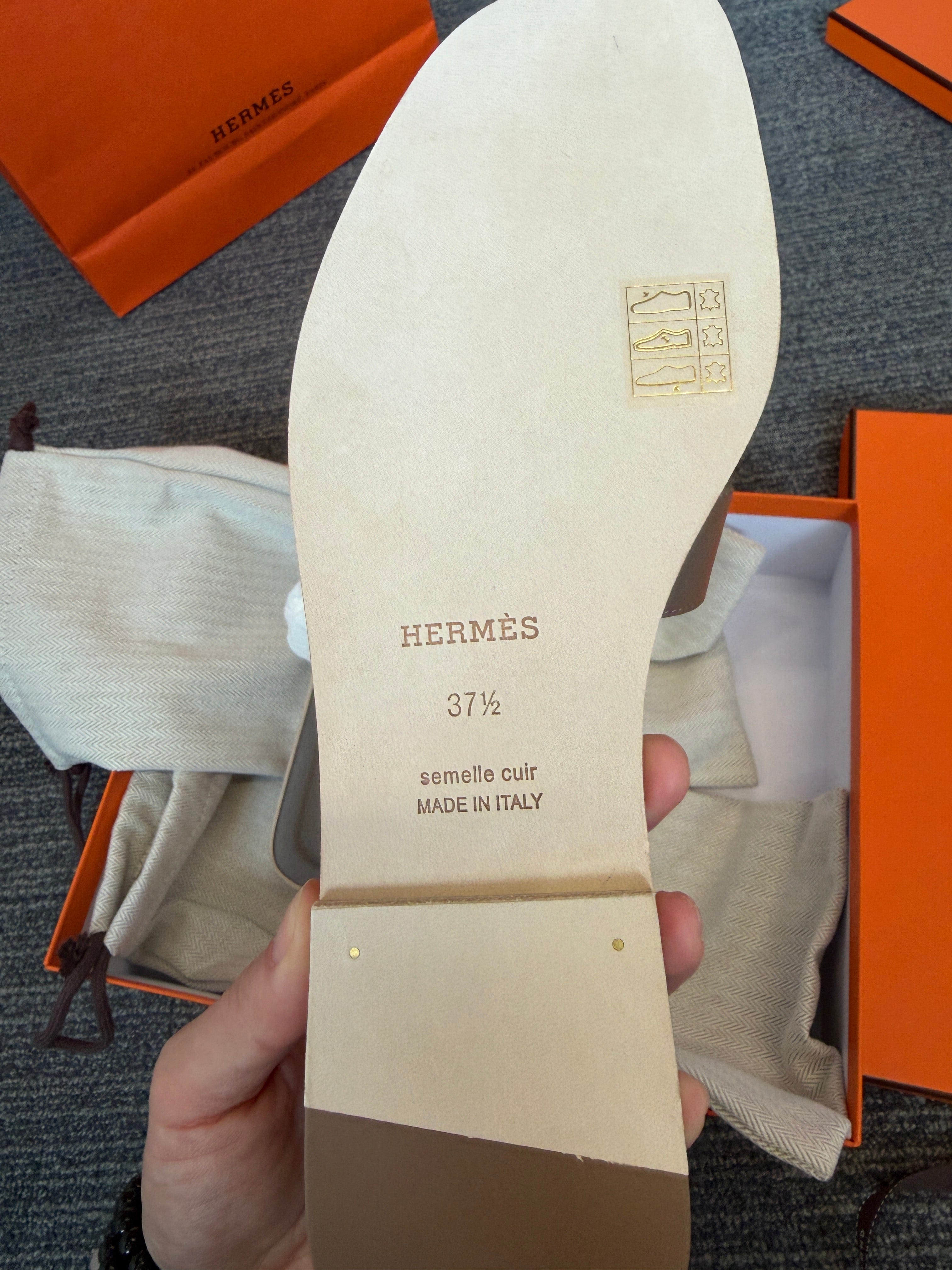Iconn Boutique Hermes Etoupe Oran Sandal size 37.5 full set with box