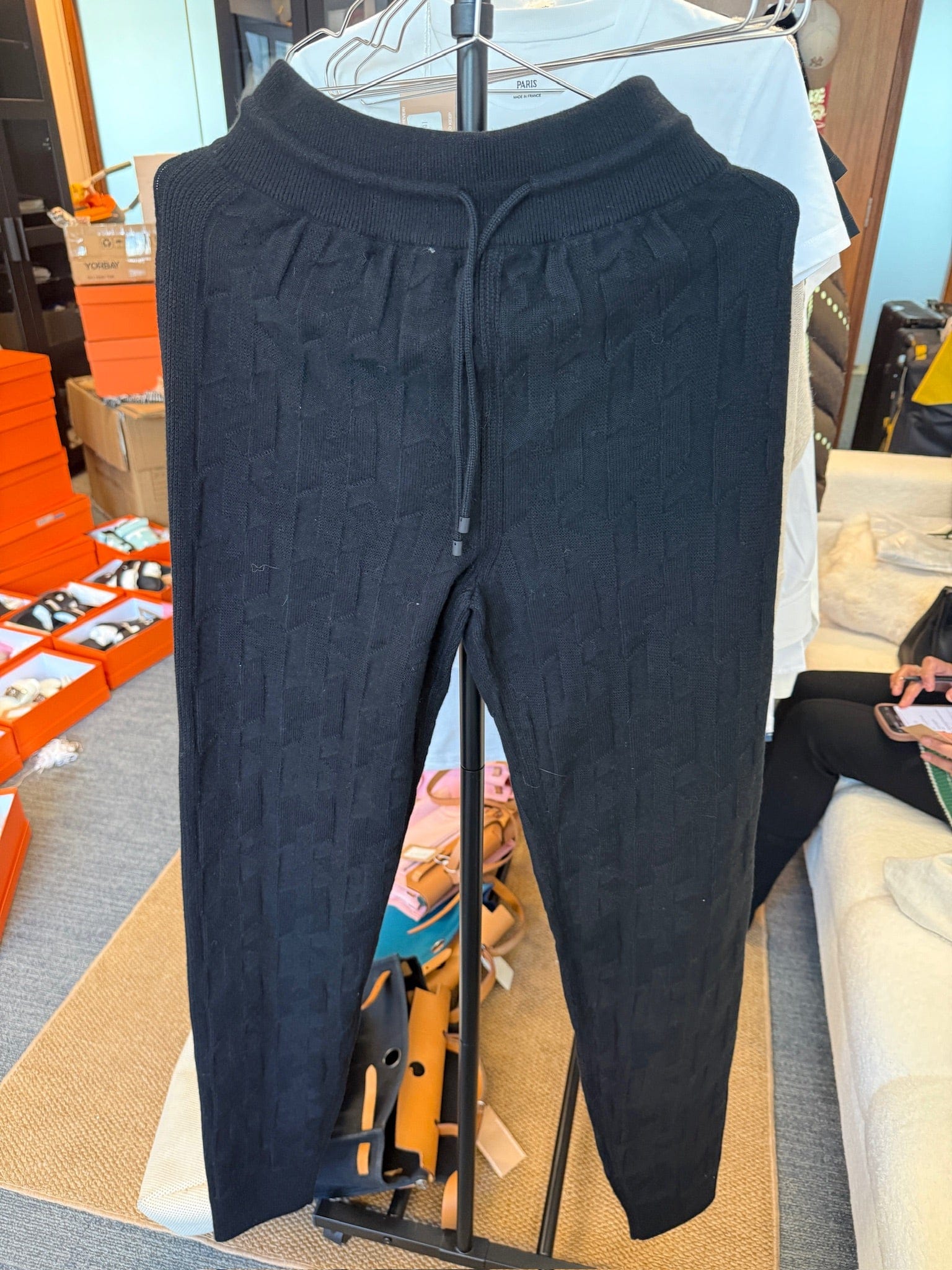 Iconn Boutique Hermès  H jogging pants Size 34