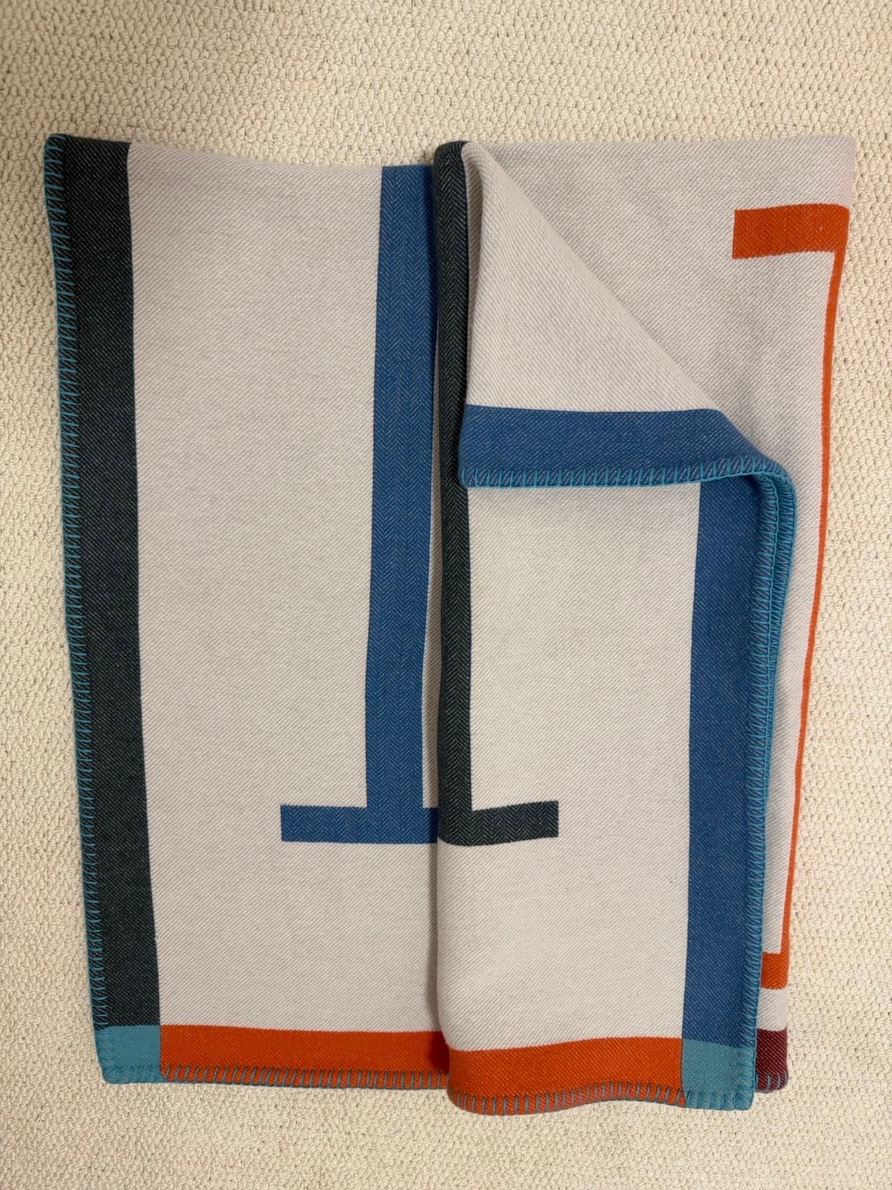 Iconn Boutique Hermes HI blanket écru / cyprès