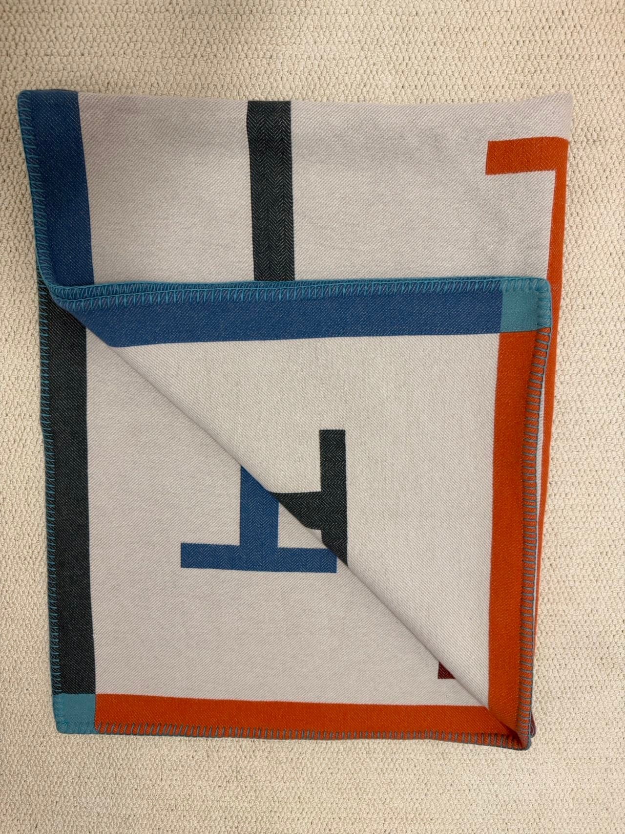 Iconn Boutique Hermes HI blanket écru / cyprès