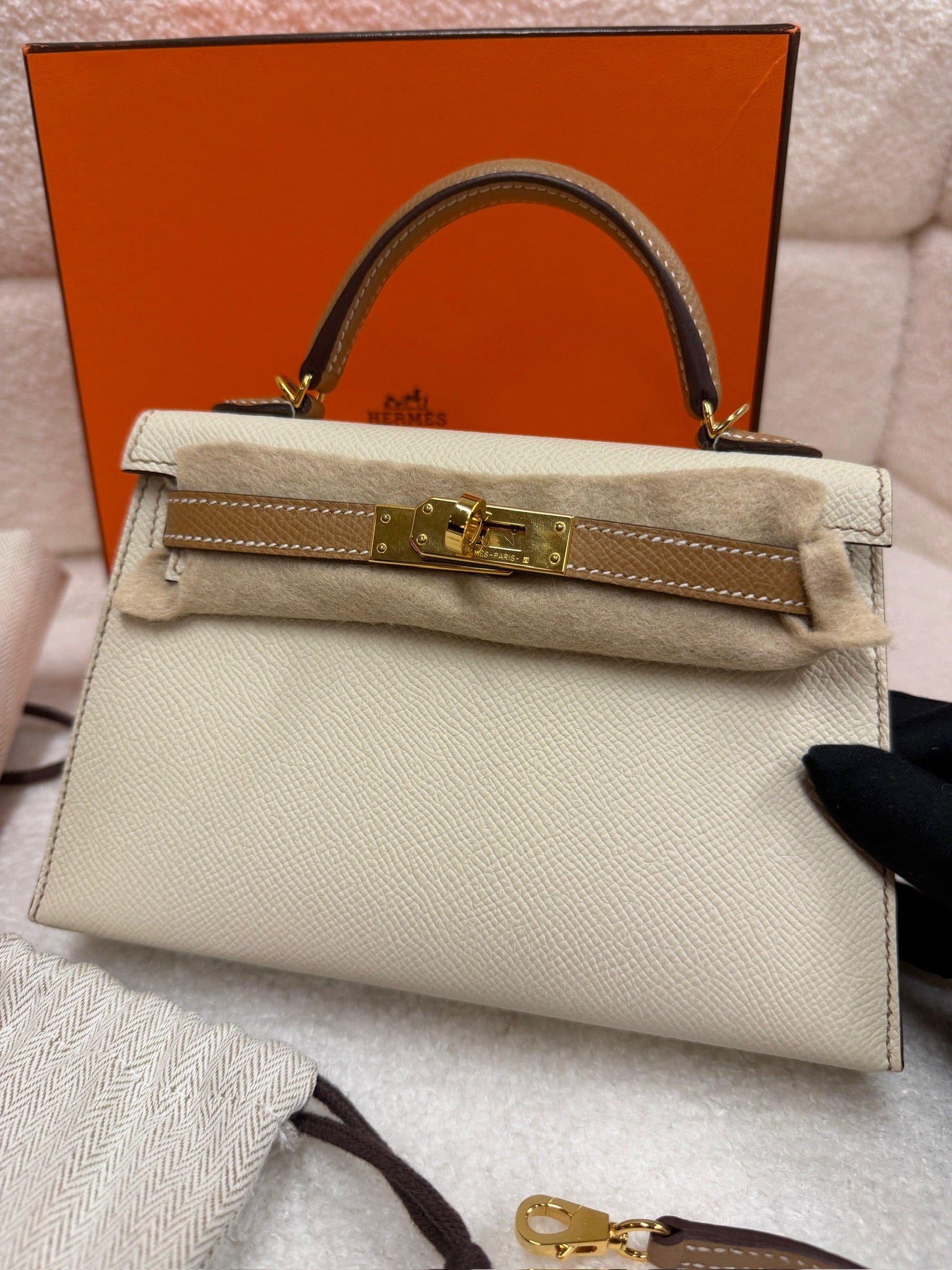 Iconn Boutique Hermès Kelly 20 Mini Craie / Gold Hardware -Stamp U