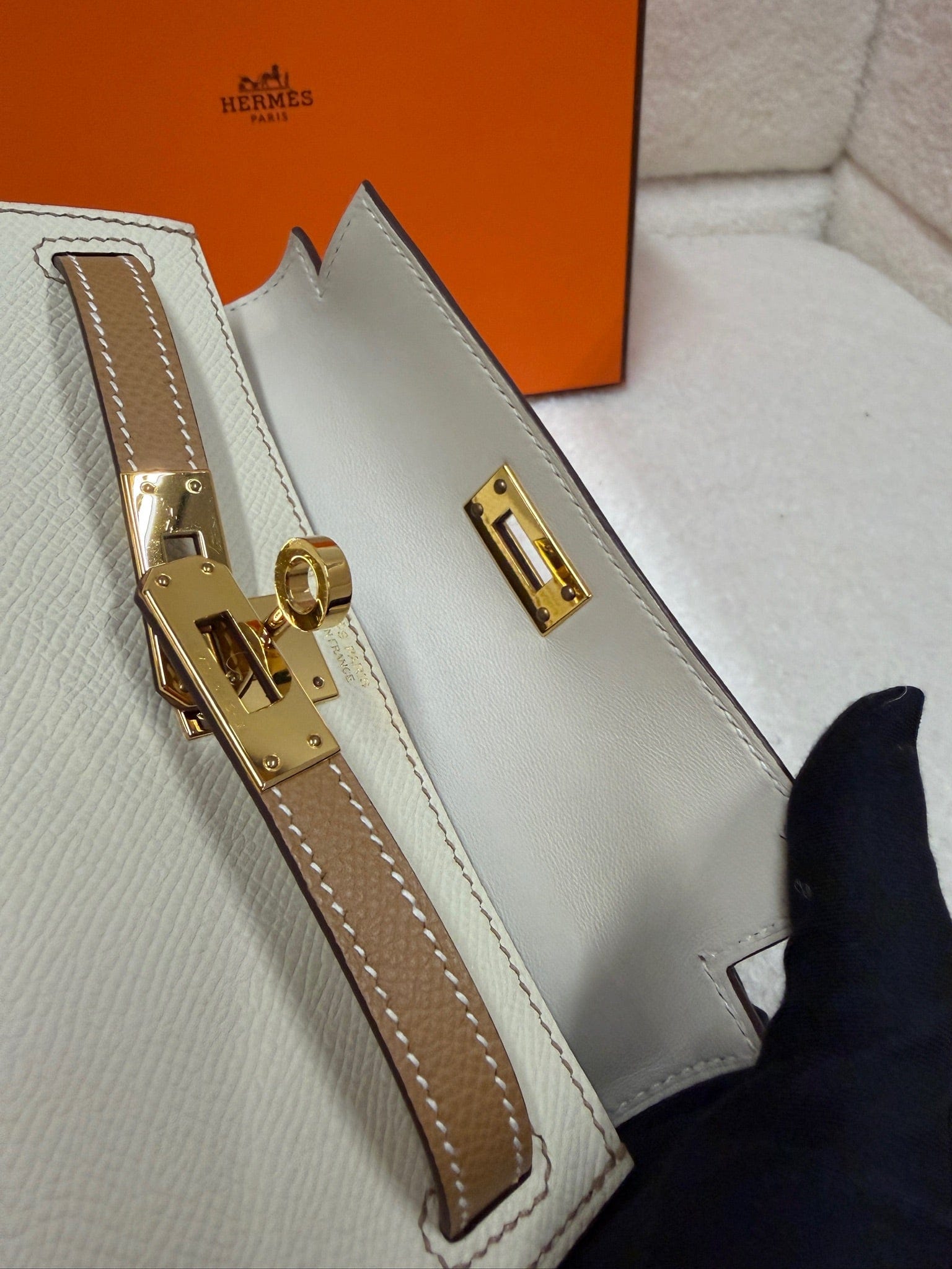 Iconn Boutique Hermès Kelly 20 Mini Craie / Gold Hardware -Stamp U