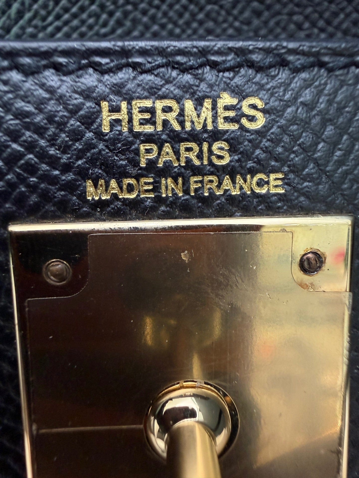 Iconn Boutique Hermès Kelly 28 Champagne Gold Hardware -Stamp Z