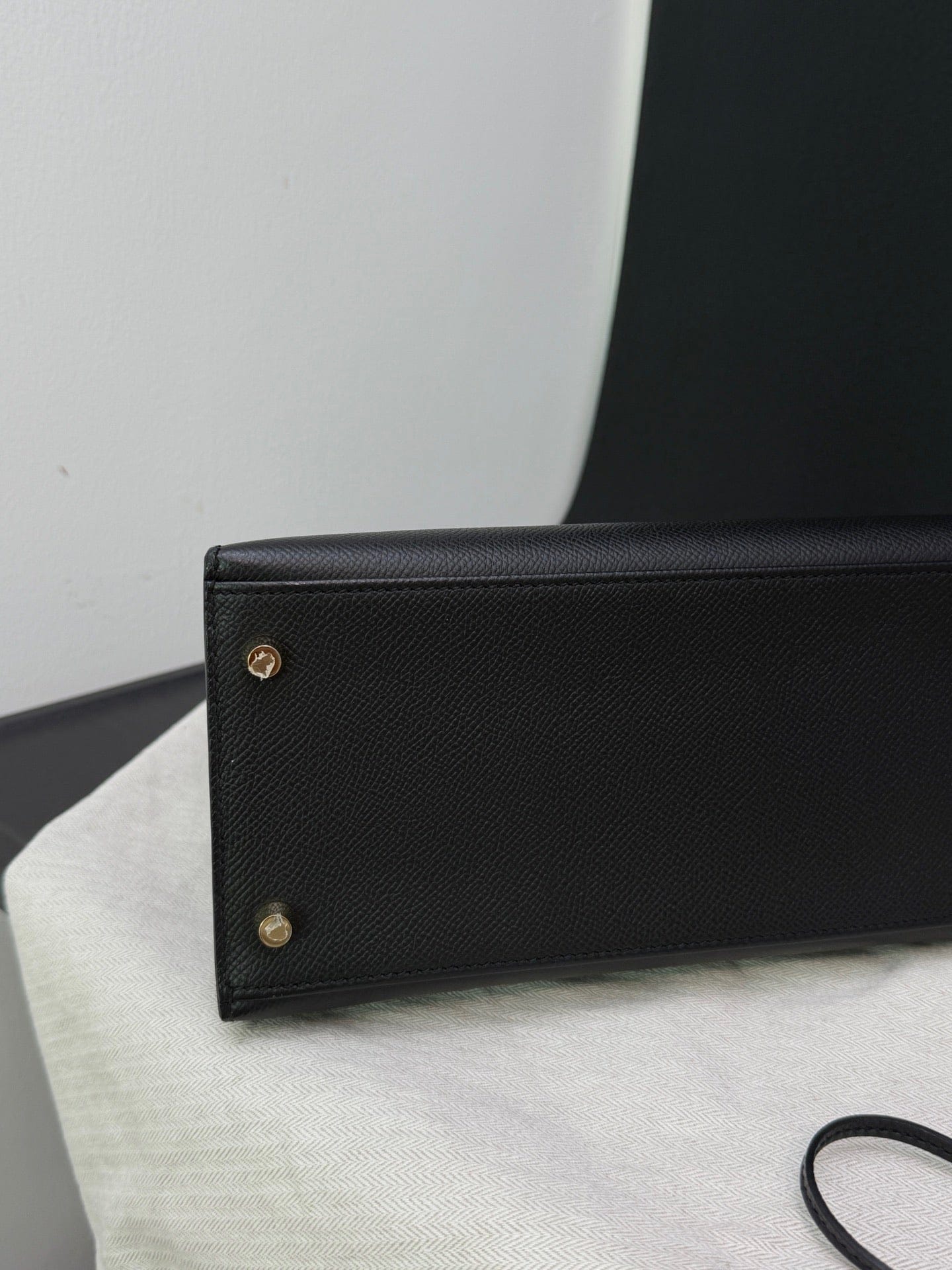Iconn Boutique Hermès Kelly 28 Champagne Gold Hardware -Stamp Z