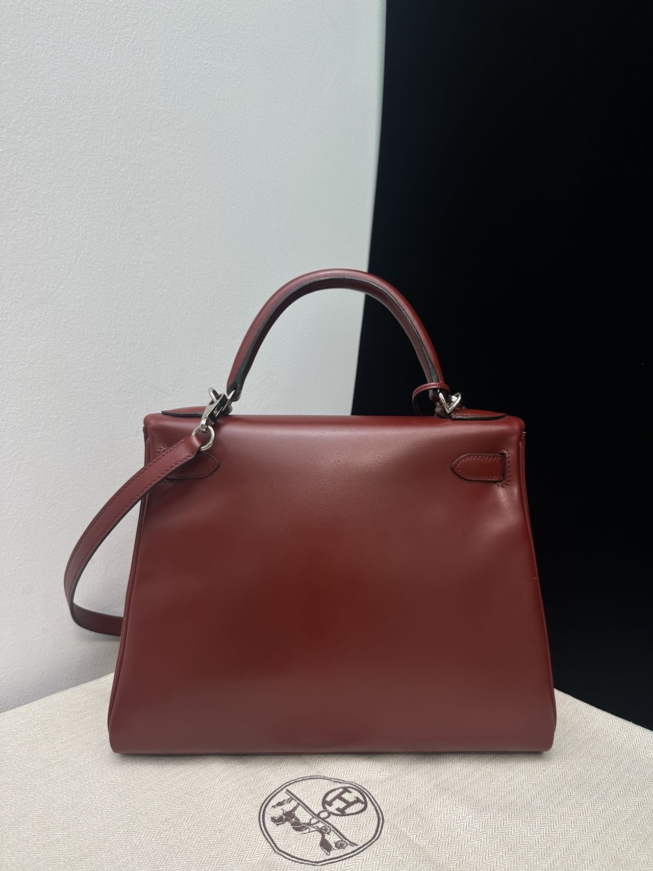 Iconn Boutique Hermès Kelly 28 Rouge H  PHW