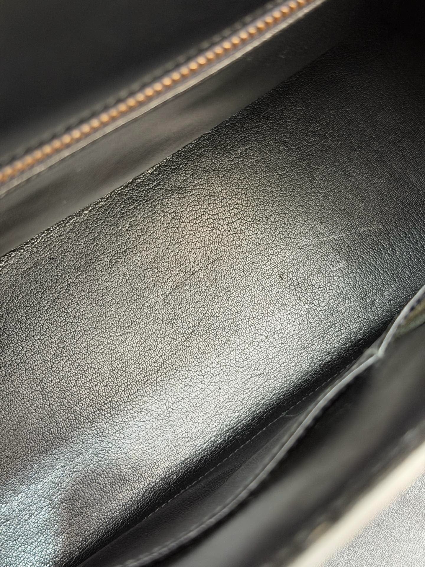 Iconn Boutique Hermès Kelly 32 Black Box Leather GHW -Stamp Circle Q