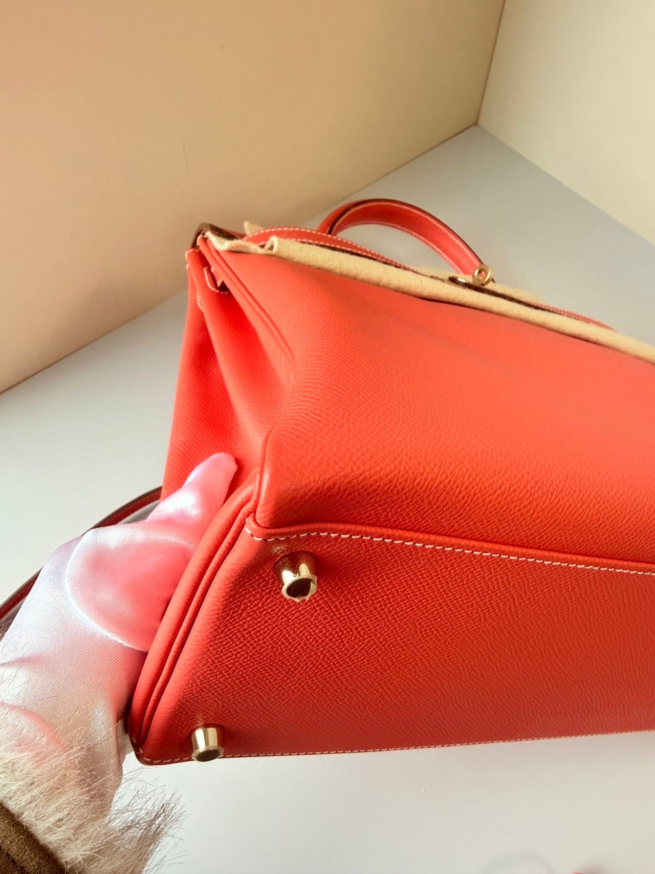 Iconn Boutique Hermès Kelly 35 in Red Togo Leather with Gold Hardware