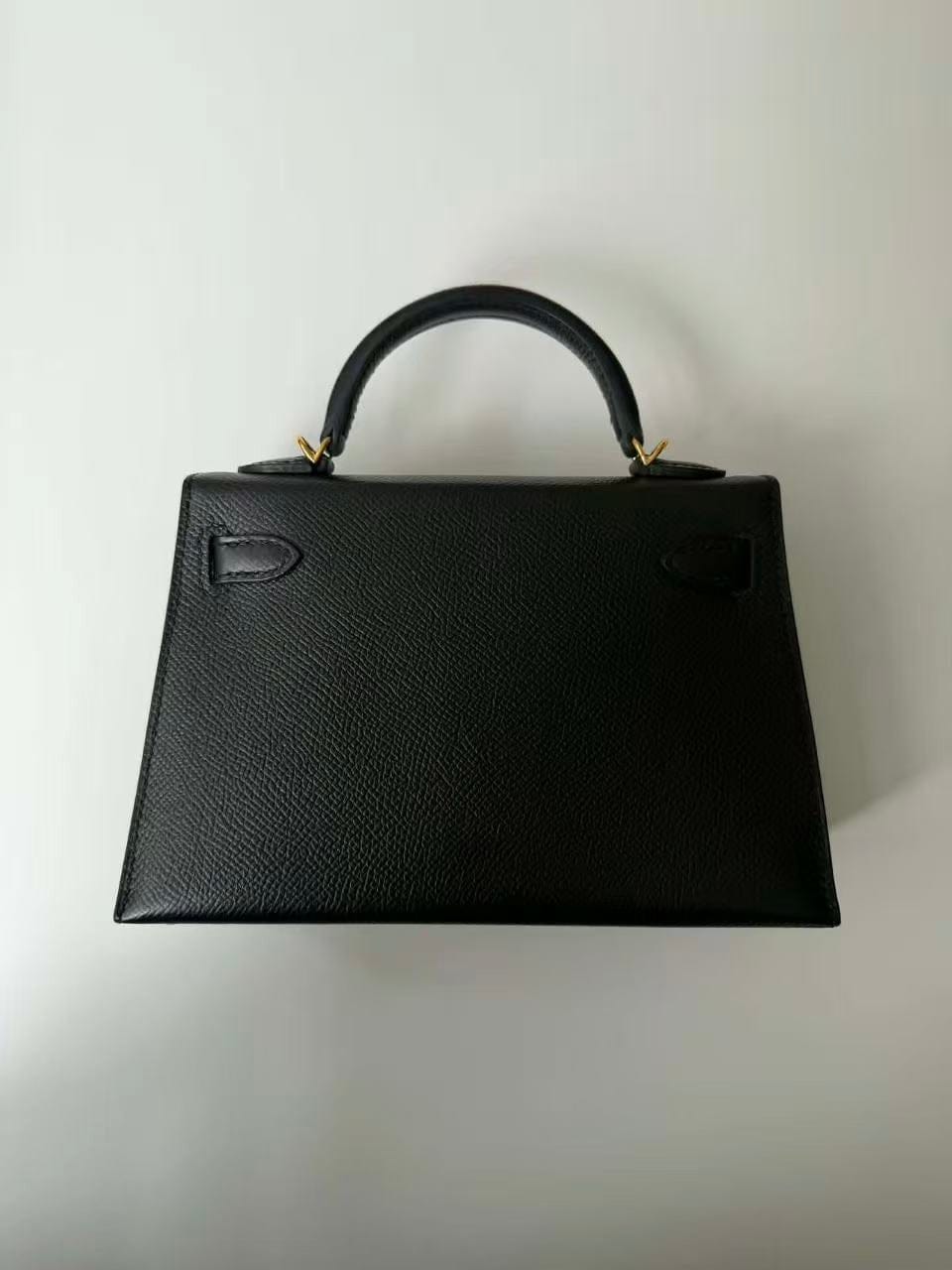 Iconn Boutique Hermès Mini Kelly 20 Black Epsom Leather Gold Hardware
