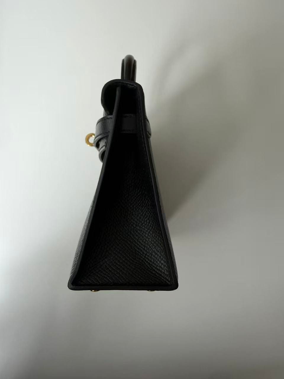 Iconn Boutique Hermès Mini Kelly 20 Black Epsom Leather Gold Hardware