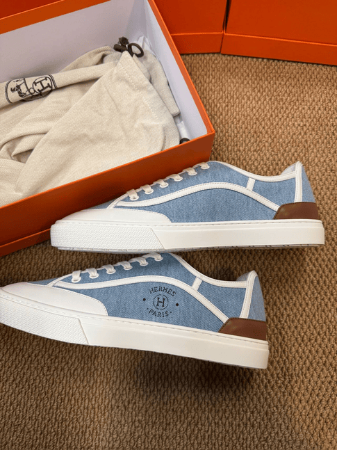 Iconn Boutique Hermès Sky Blue Color-Block Sneakers size 42