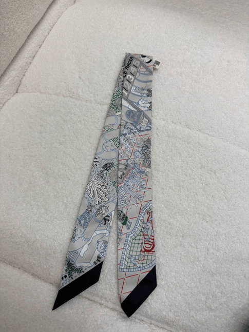 Iconn Boutique Hermès Twilly Scarf - Pearl Grey Geometric Collage