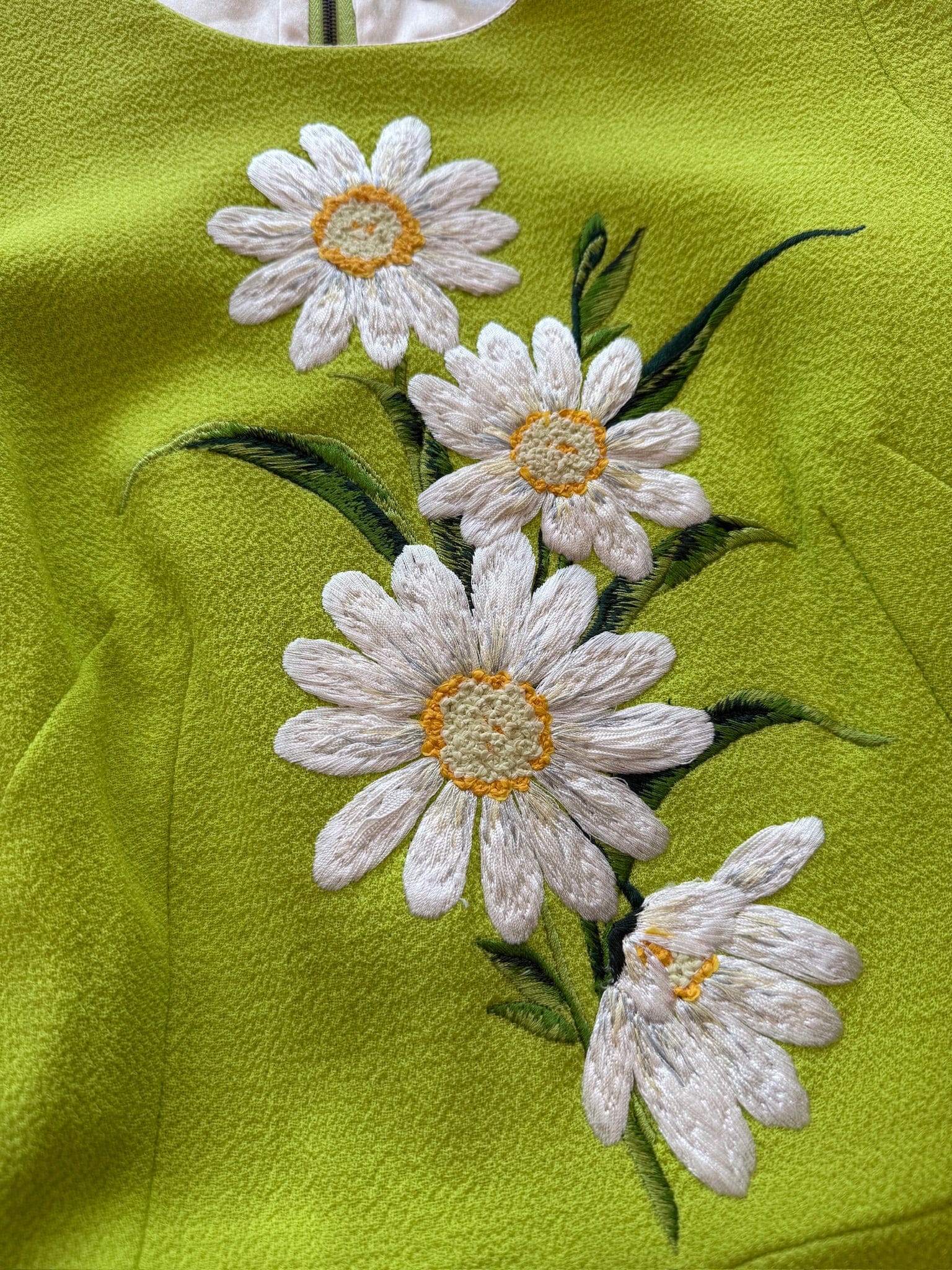 Iconn Boutique IT 38 FENDI Lime Green Wool dress