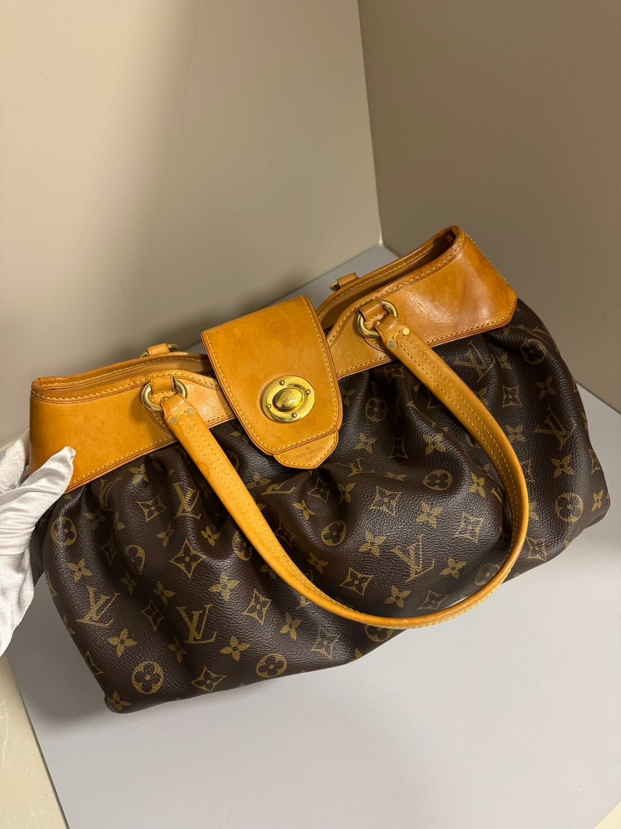 Iconn Boutique Louis Vuitton BOETIE PM Monogram Brown Canvas Hobo Tote Bag