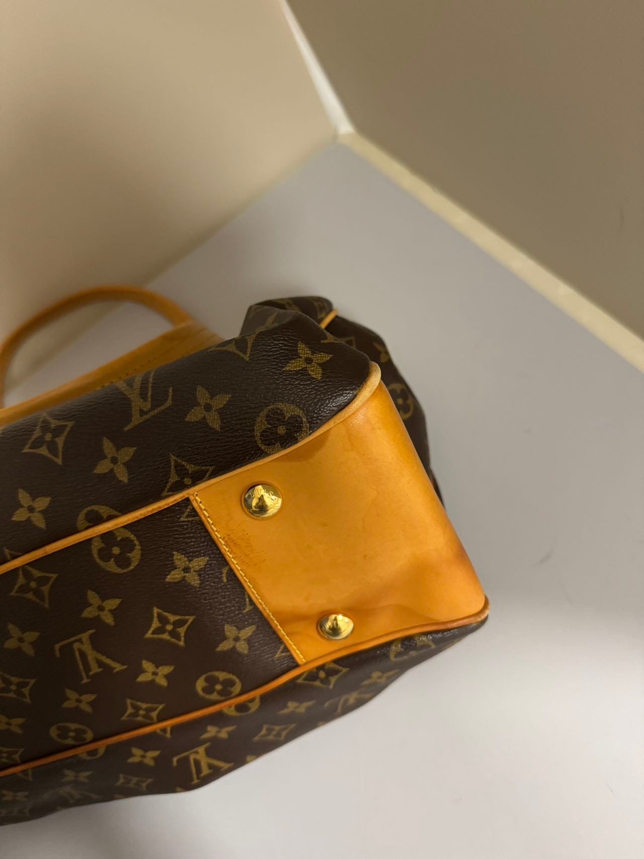 Iconn Boutique Louis Vuitton BOETIE PM Monogram Brown Canvas Hobo Tote Bag