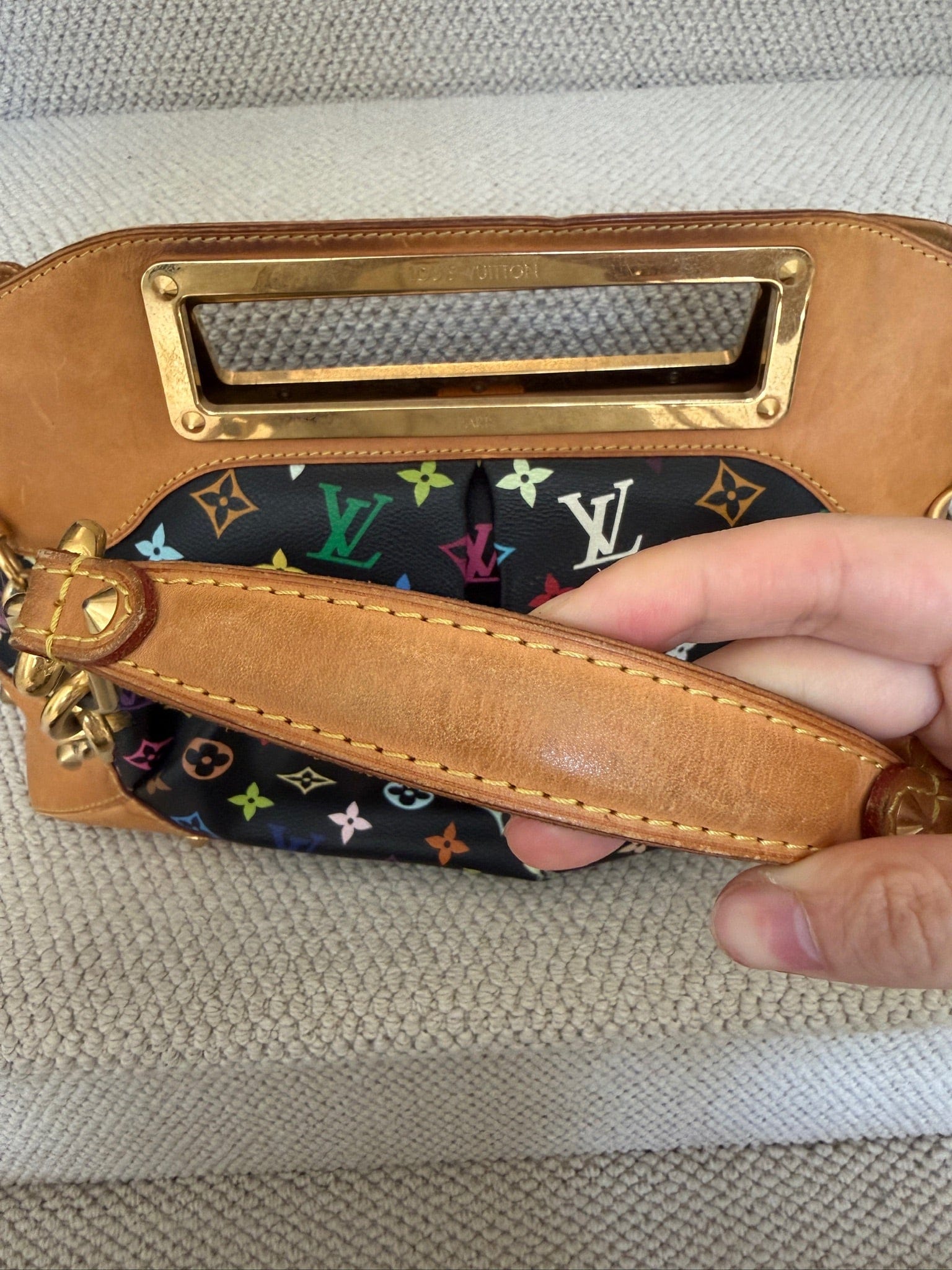 Iconn Boutique Louis Vuitton Judy PM Multicolore Noir Shoulder Bag