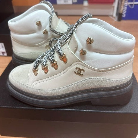 118A. Chanel Hiking Boots - Size 37