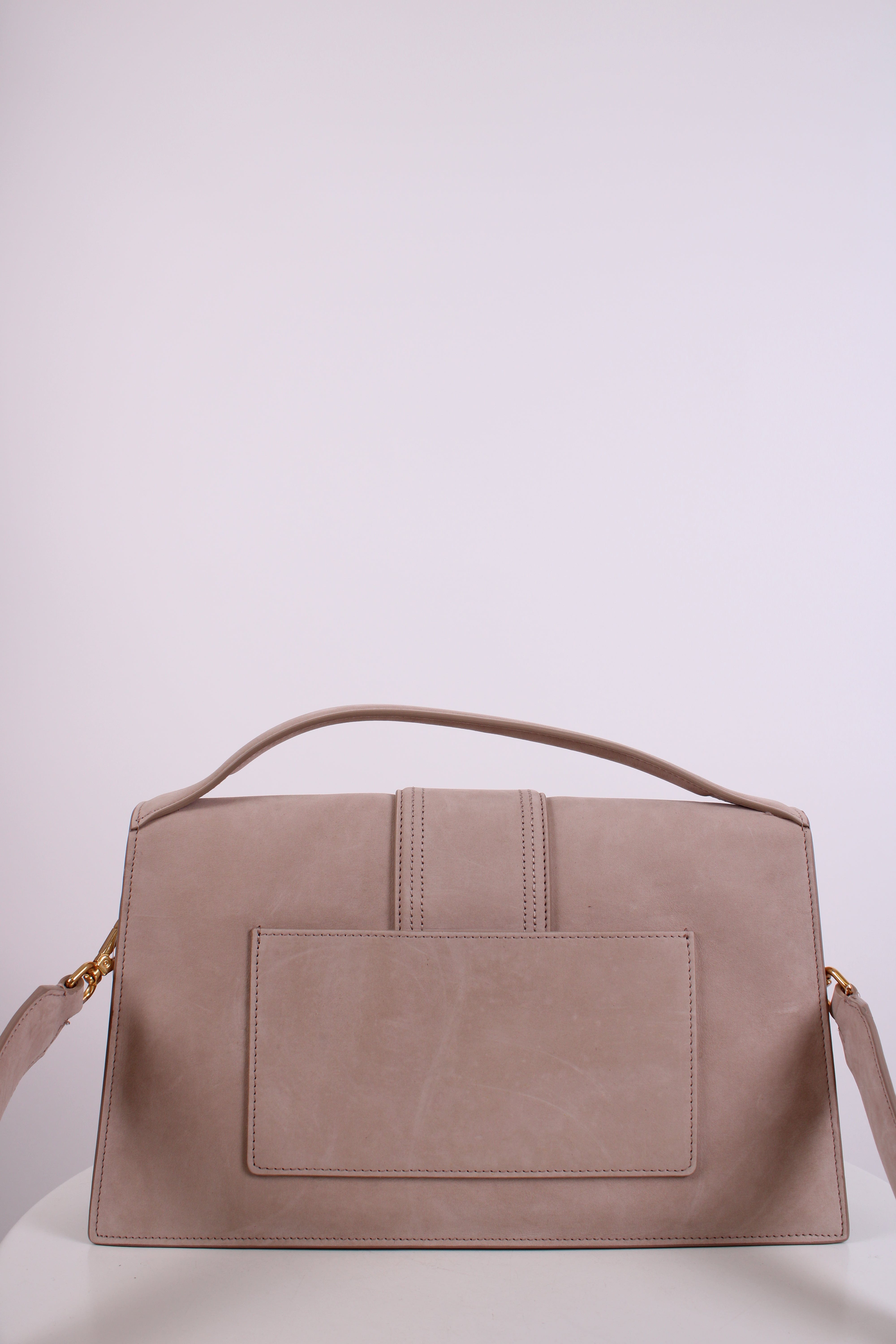 Jacquemus Jacquemus La Grande Bambino Suede Bag Beige