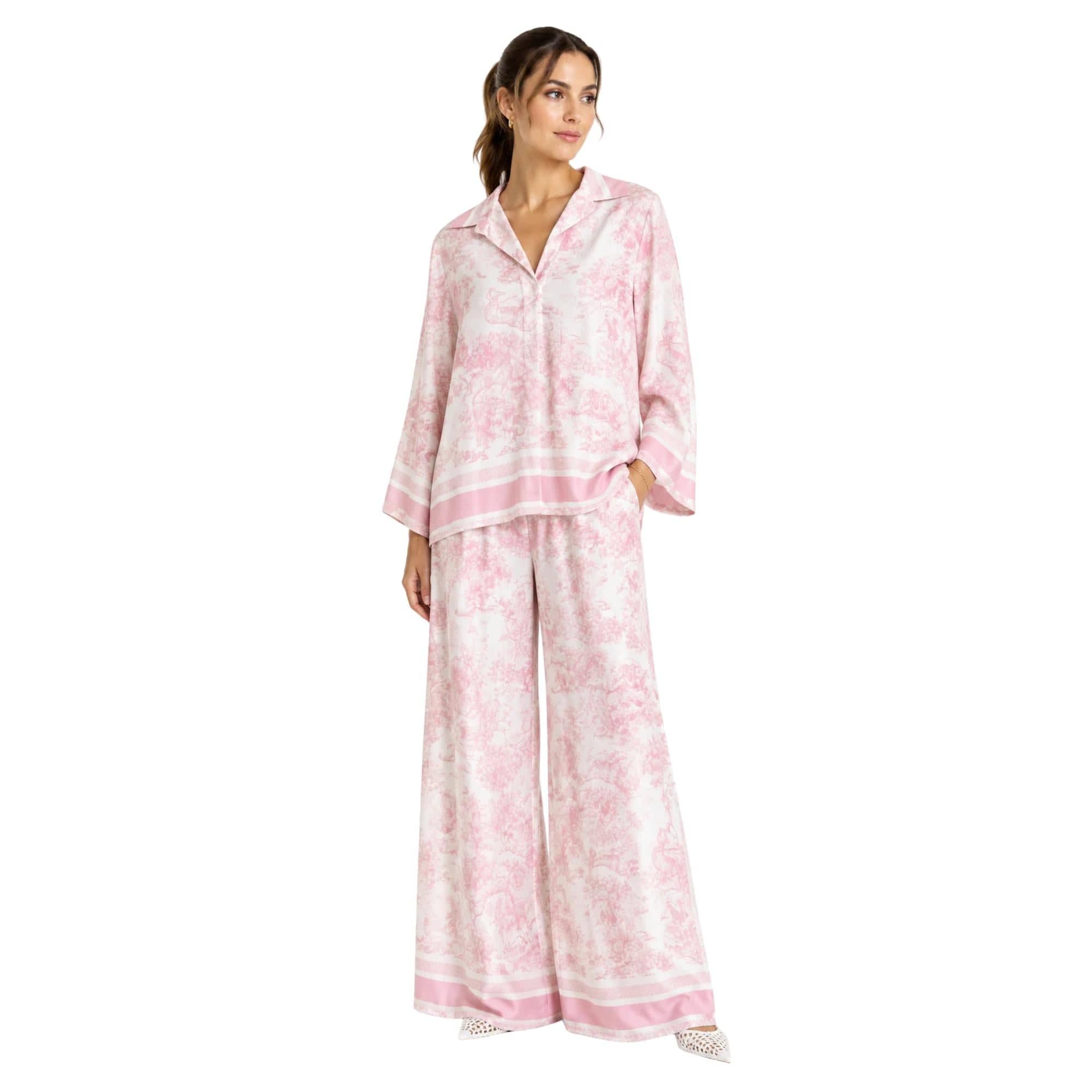 JOIE CLAIR TWO-PIECE CO-ORD LOUNGE SET  زوج “TOILE DE JOUY”