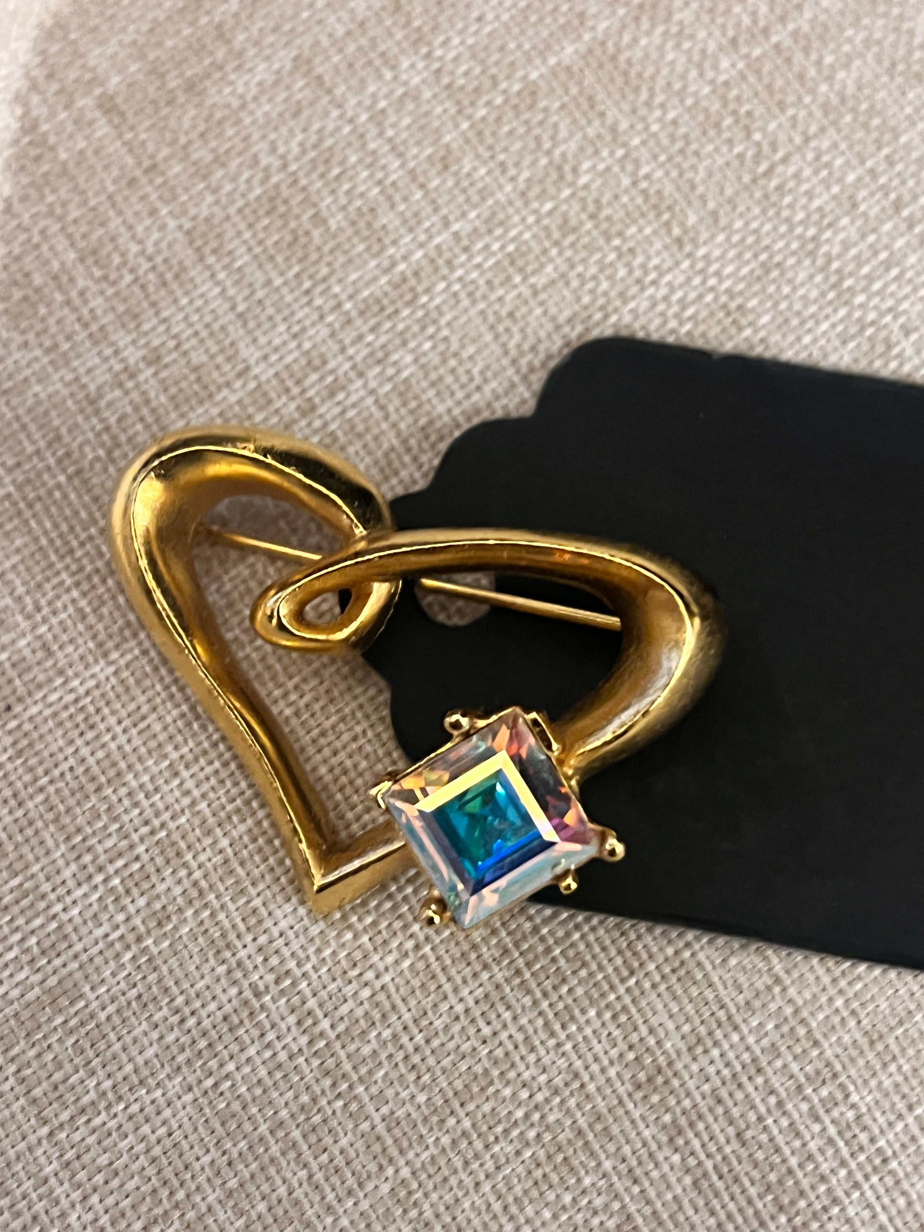 Lacroix Lacroix Heart brooch AKC1544