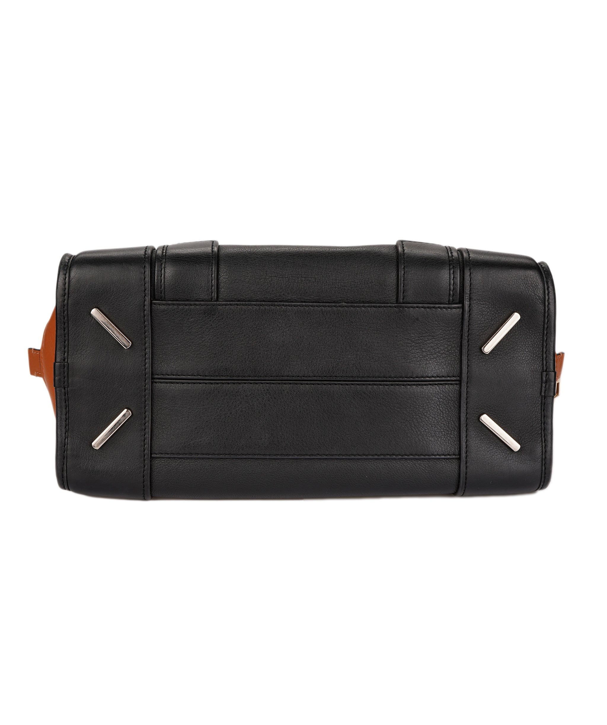 Loewe LOEWE Amazona 28 Multiplication Hand Bag Leather 2way Black Brown Auth 71072A DXBV0067