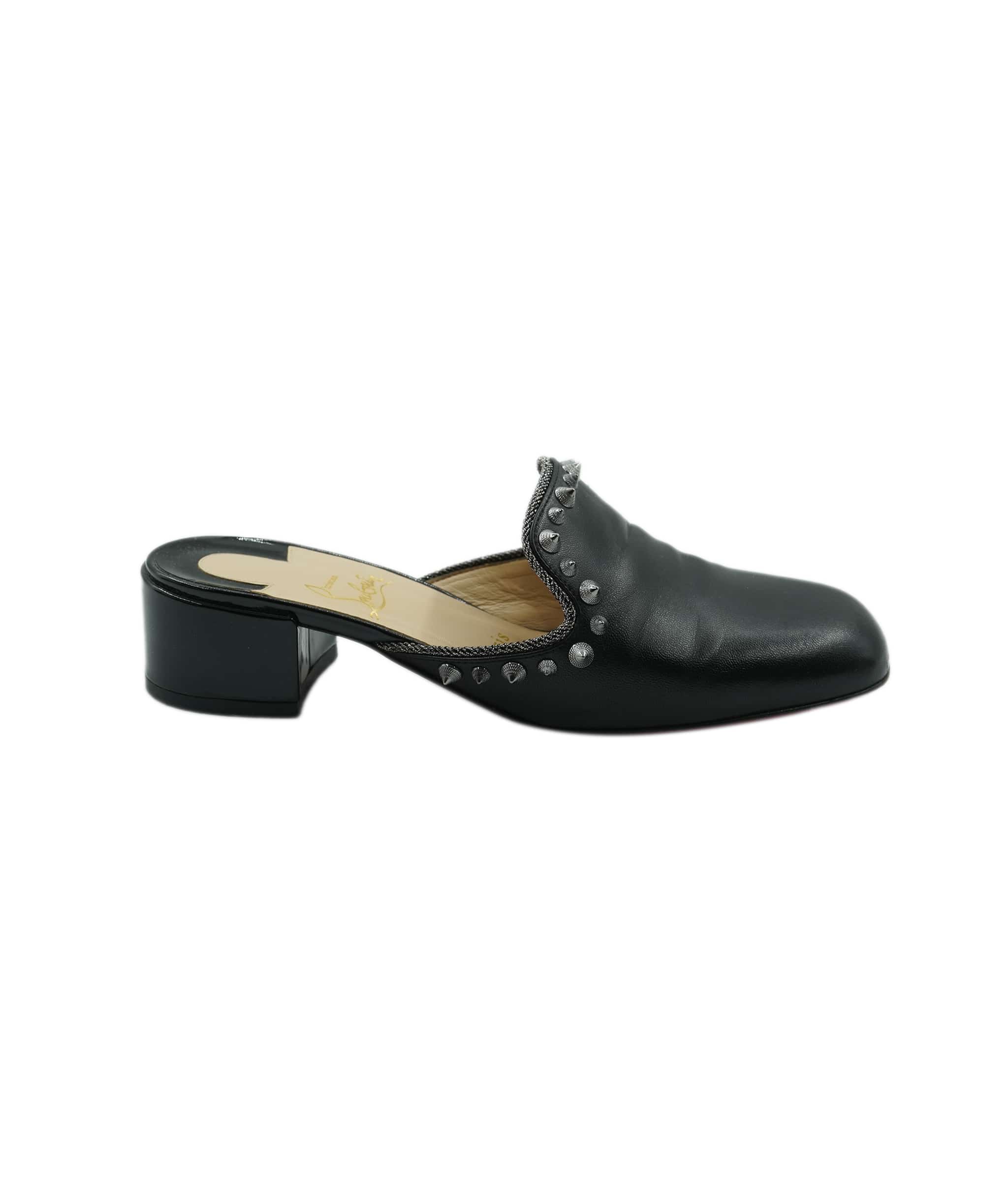 Louboutin Louboutin black mules AKC0785