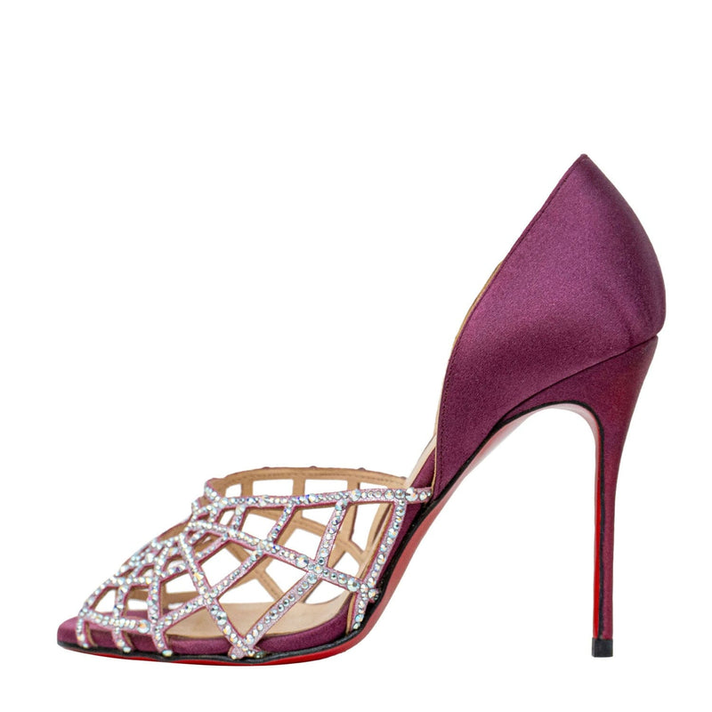 Christian louboutin 2024 satin pumps