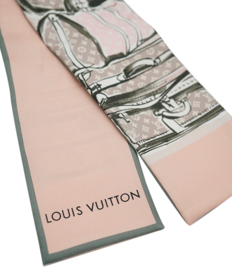 Louis Vuitton Twilly London Christmas