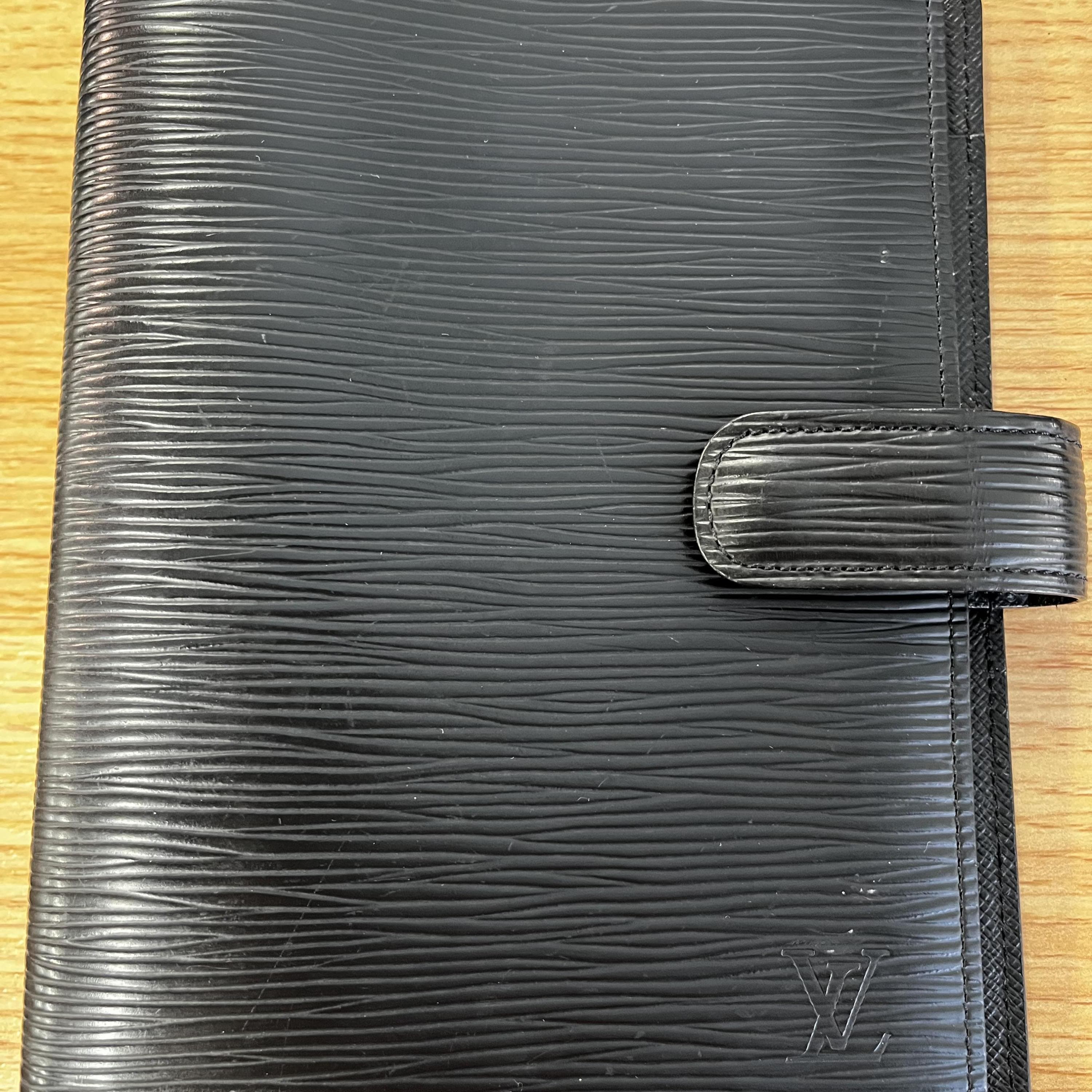 Louis Vuitton Louis Vuitton Epi Leather Agenda Cover In Black C335954