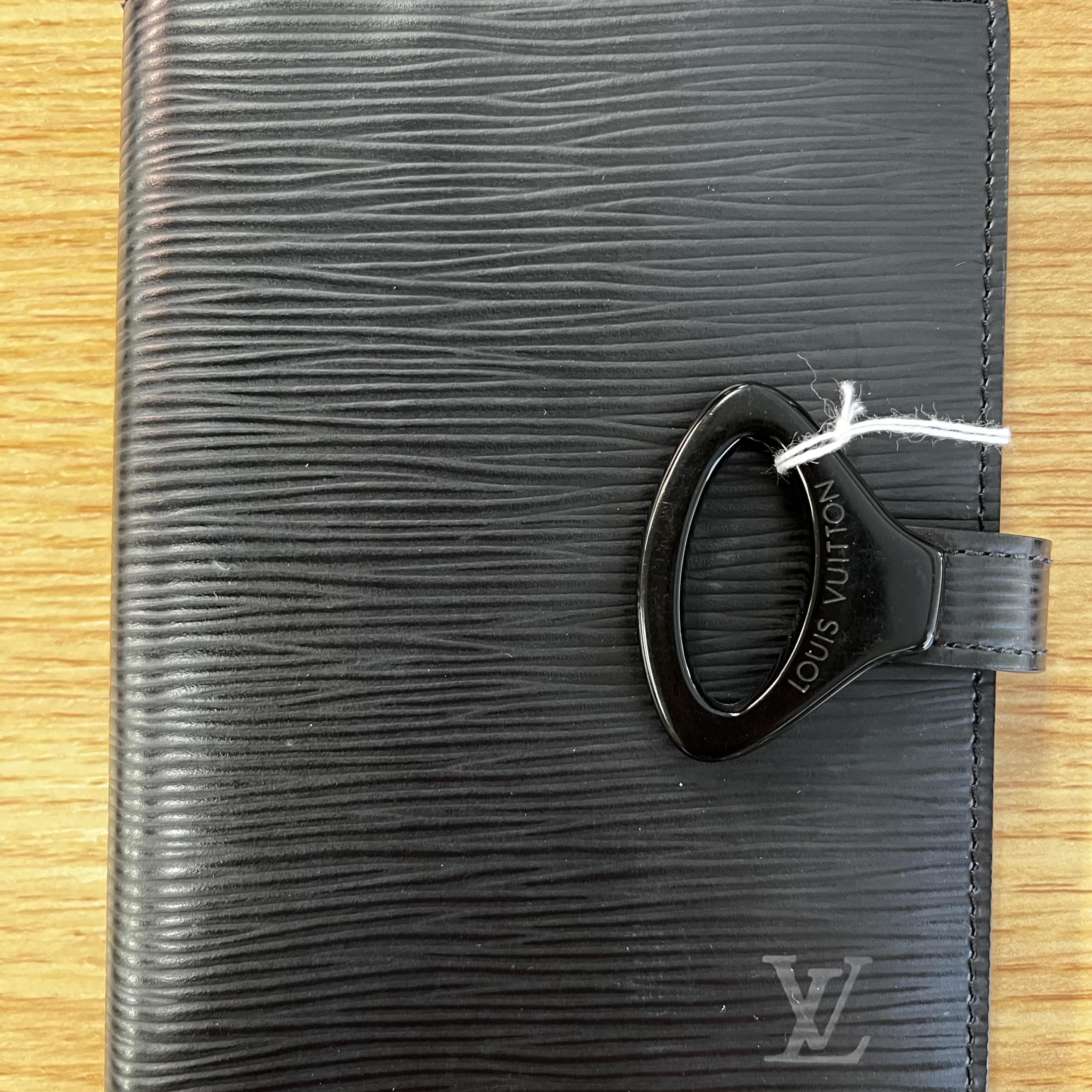 Louis Vuitton Louis Vuitton Epi Leather Agenda Notebook Cover C335950