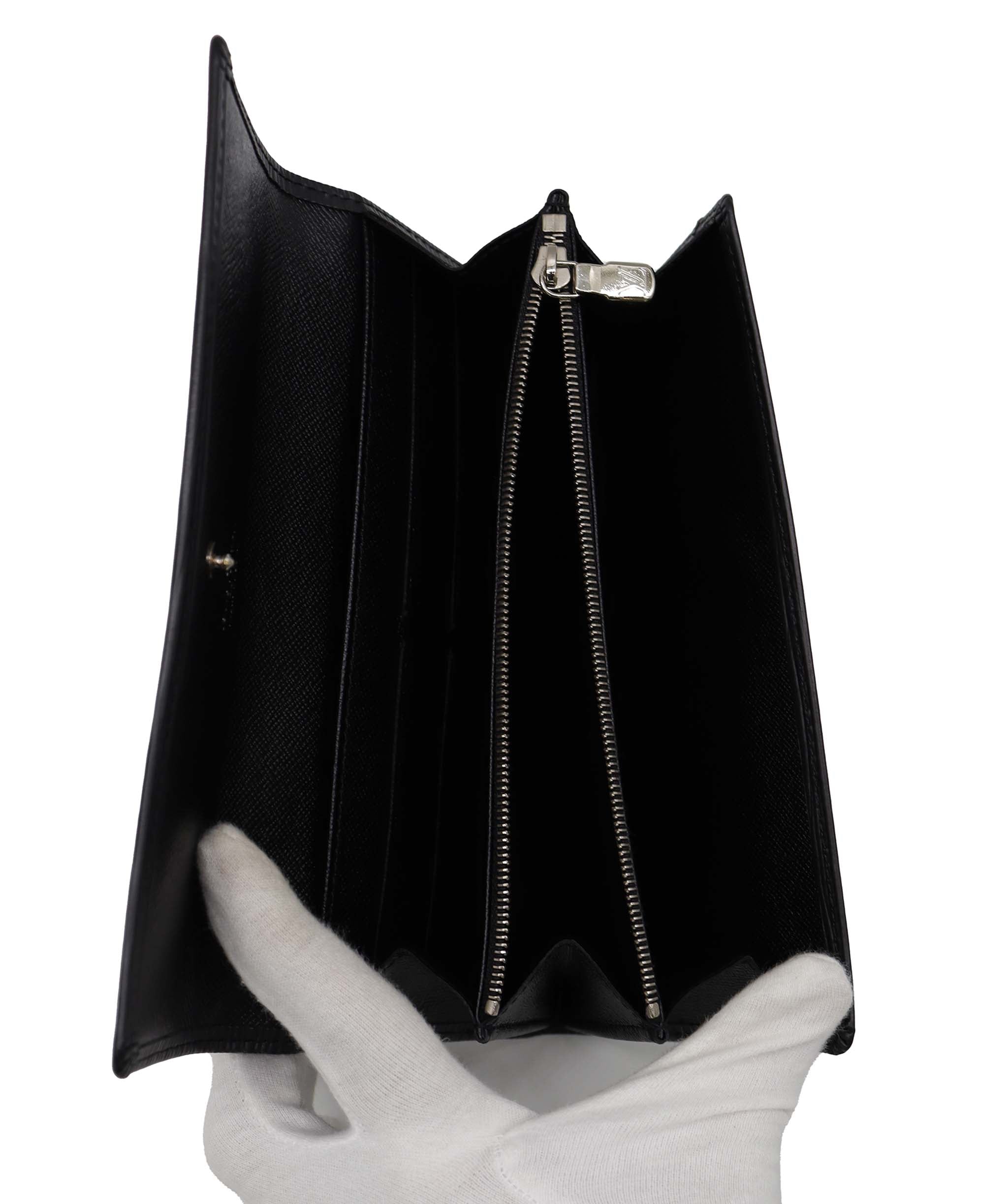 LOUIS VUITTON LOUIS VUITTON Epi Portefeuille Sarah Long Wallet Black M63742 LV Auth 45082