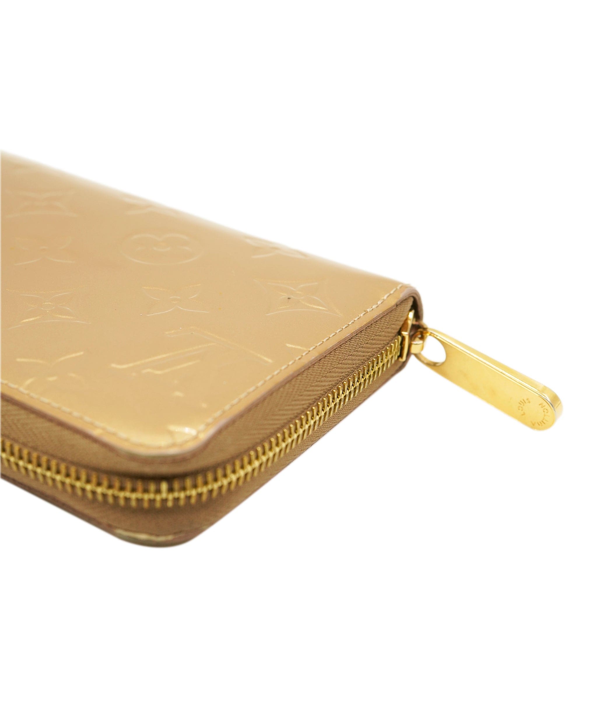 Louis Vuitton Louis Vuitton Gold Monogram Vernis Zippy Wallet ALC2313