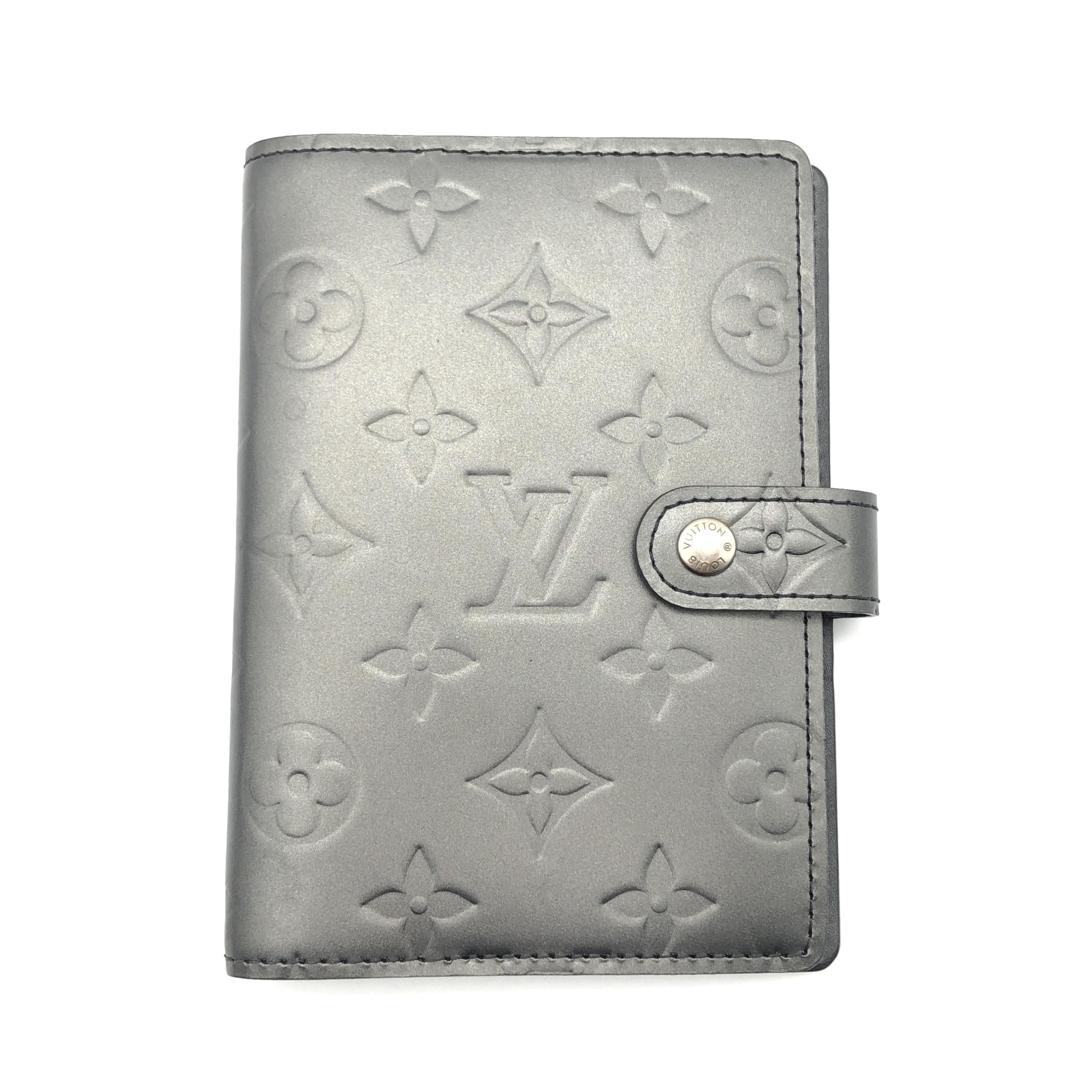 Louis Vuitton Louis Vuitton Grey Matte Agenda PM Cover C297061
