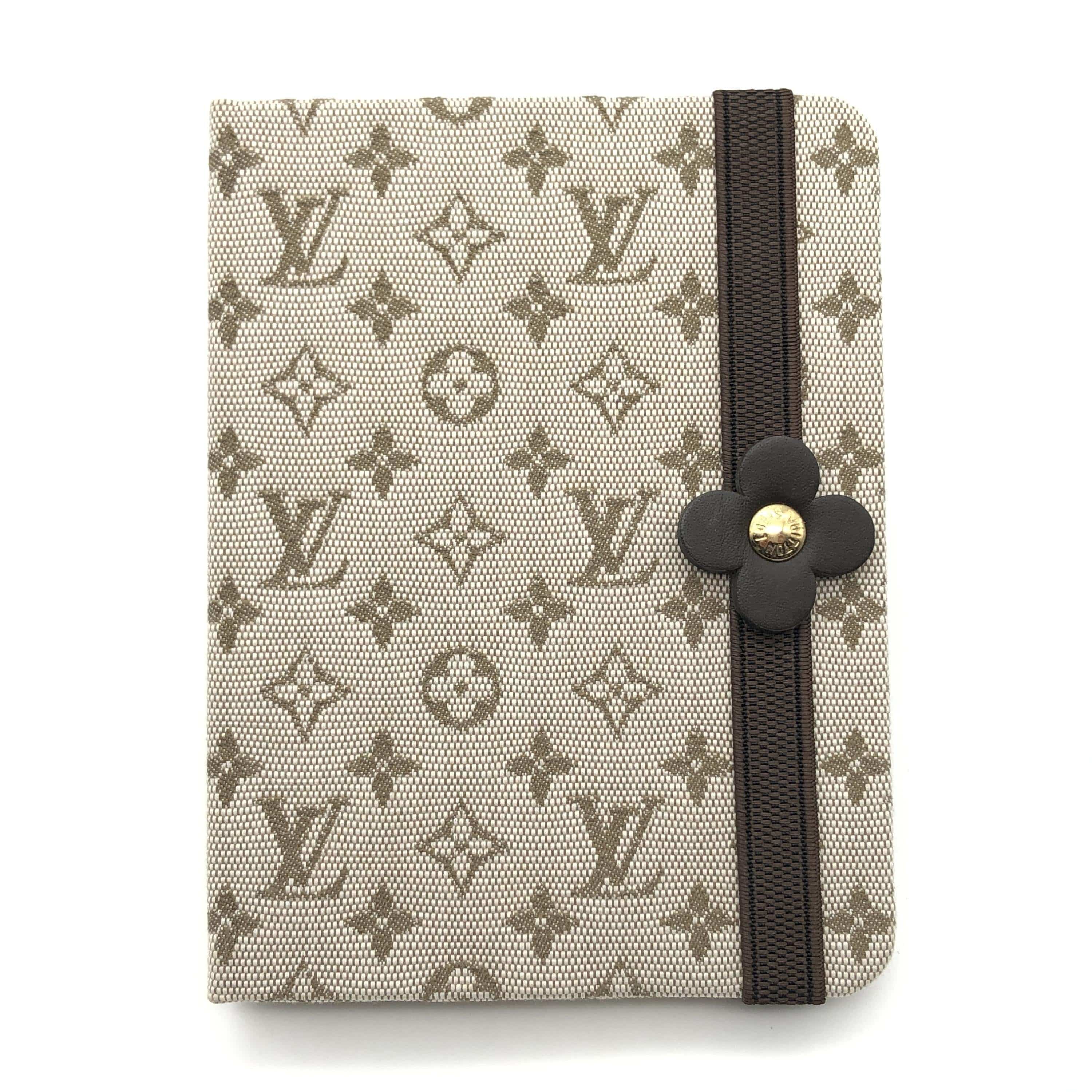 Louis Vuitton Louis Vuitton Monogram Mini Lin Carnet MM Agenda C297060