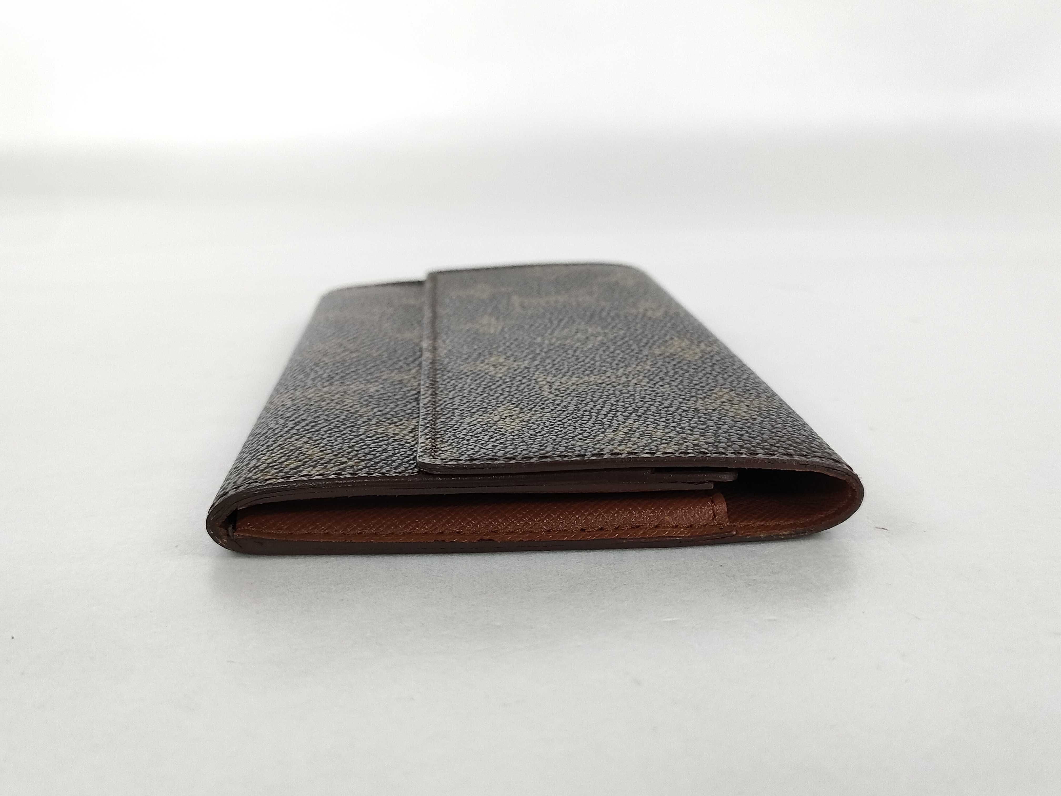 Louis Vuitton Louis Vuitton Josephine Wallet