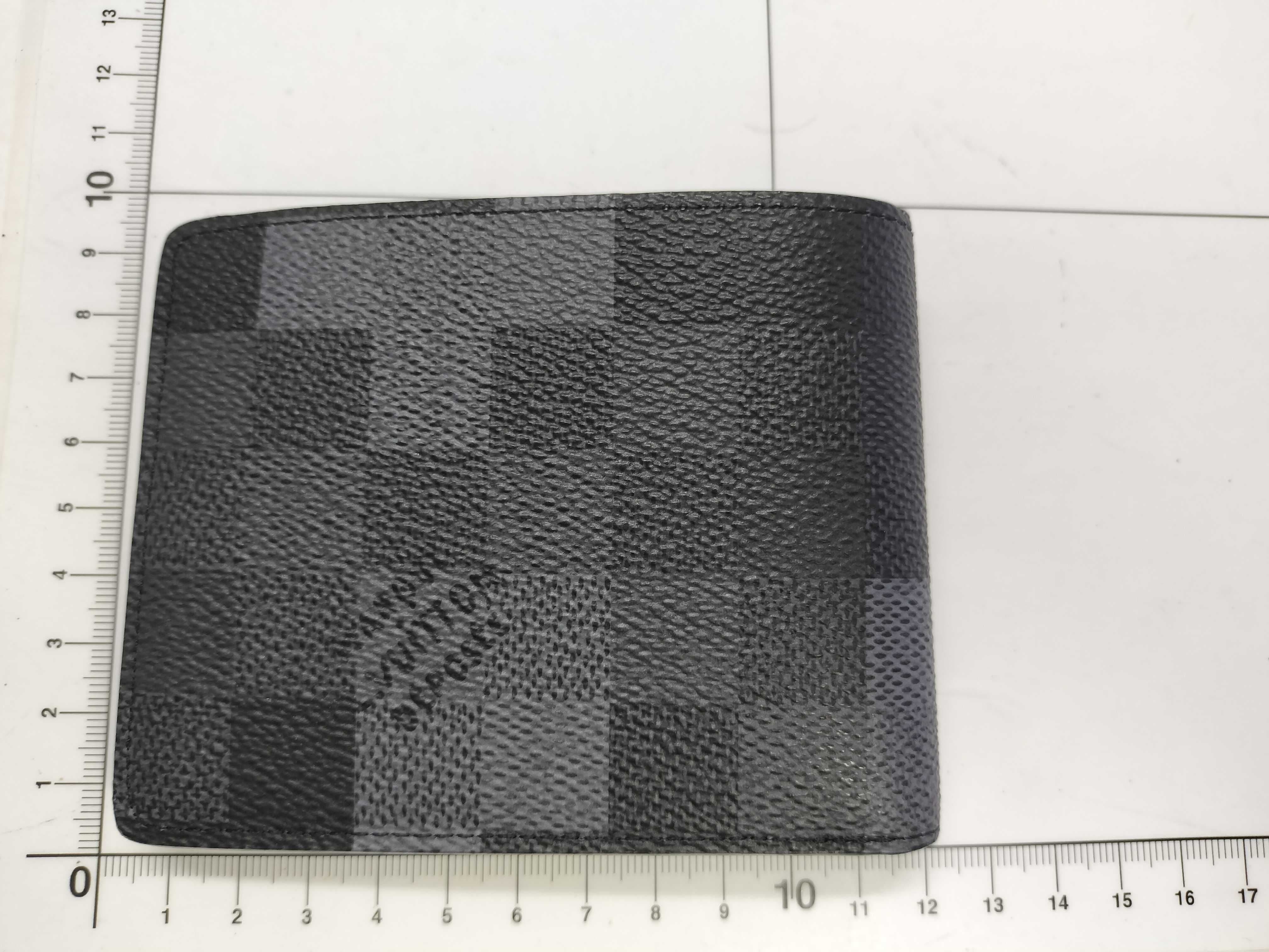 Louis Vuitton Louis Vuitton Slender Wallet