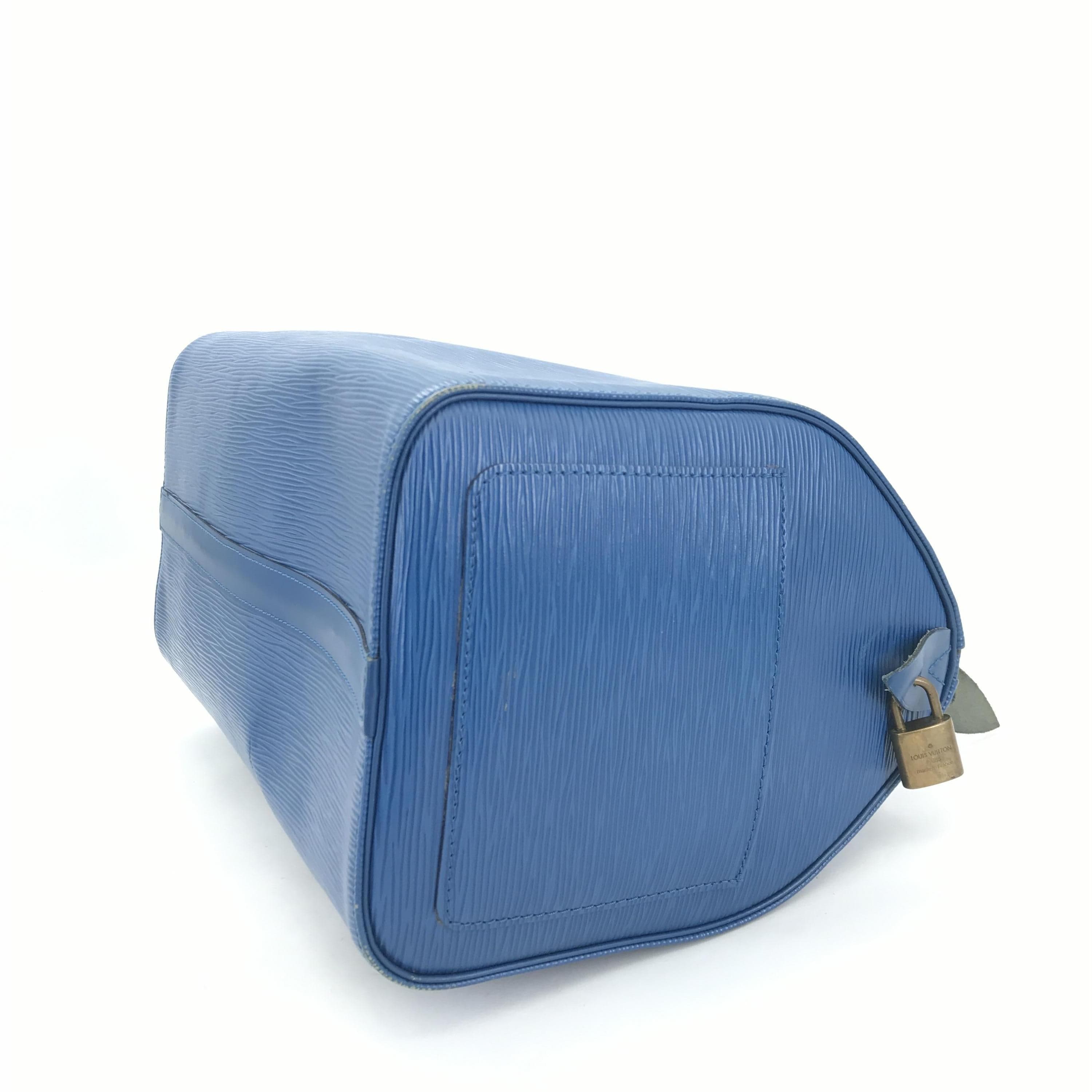 Louis Vuitton Gifted Louis Vuitton Epi Leather Speedy 30 Handbag in Blue ALC3198