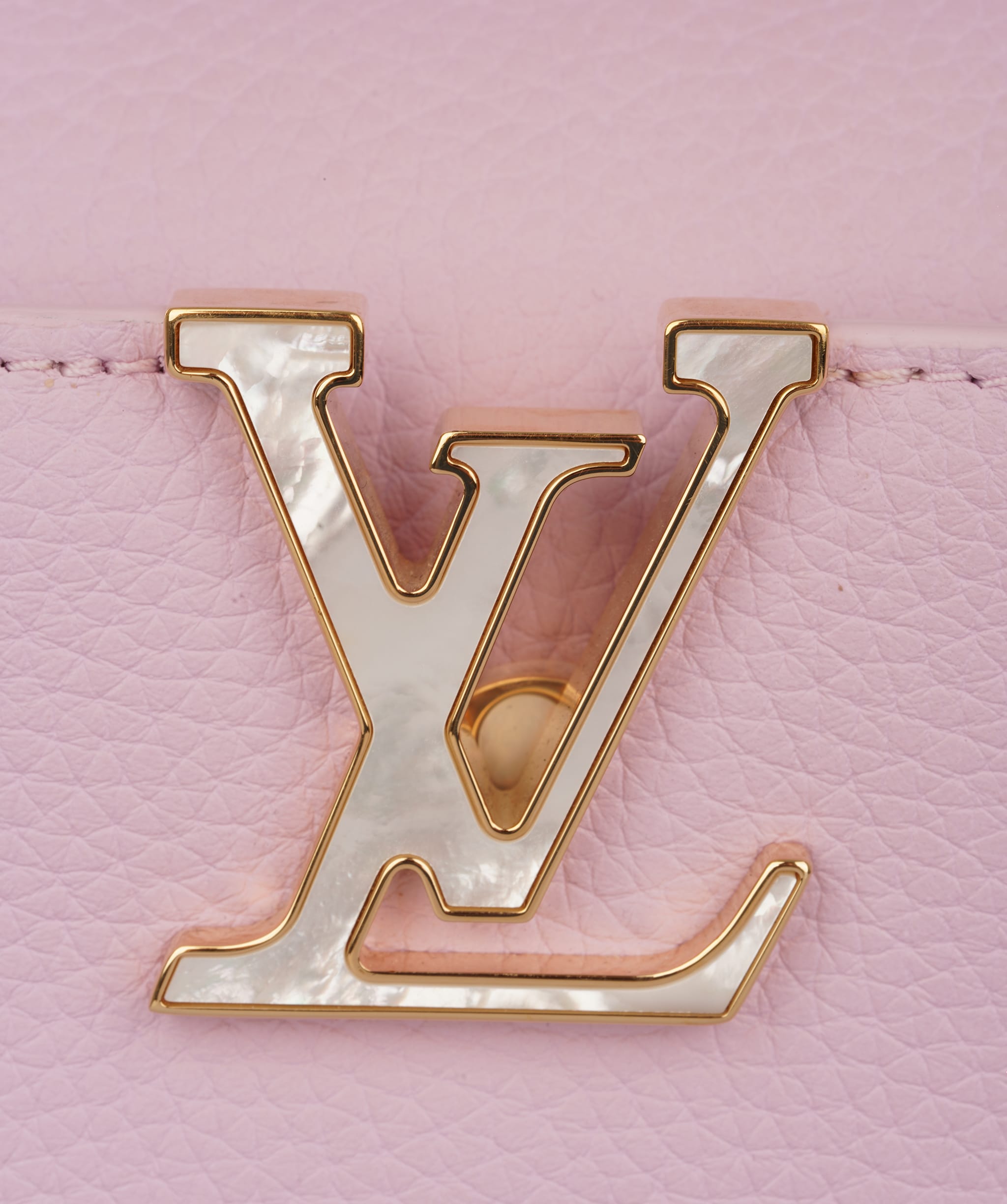 Louis Vuitton Louis Vuittion Wisteria Purple Capucines Mini Taurillon Leather Bag ALTC1187