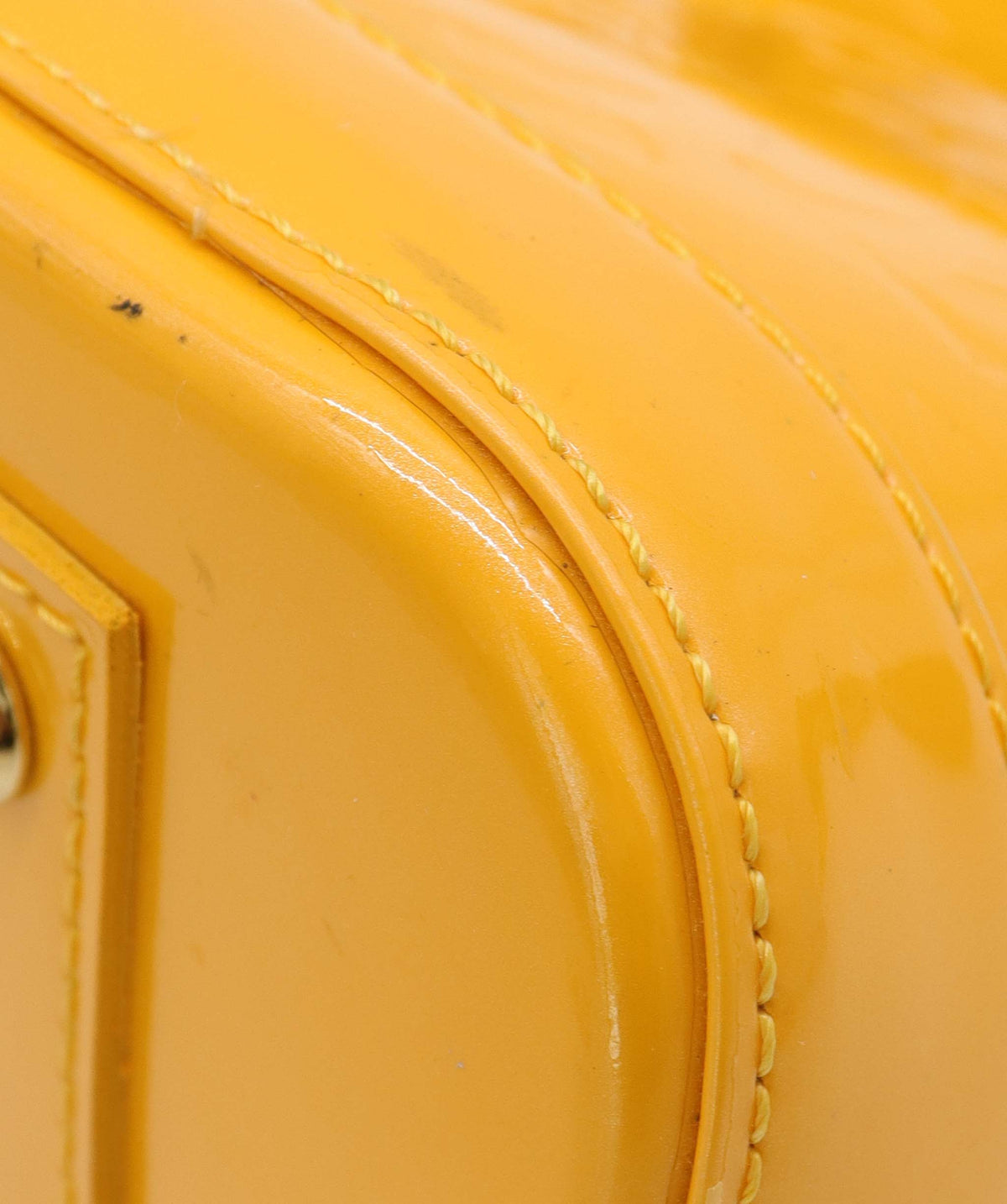 Louis Vuitton Louis Vuitton Alma BB Yellow Vernis ASC5334