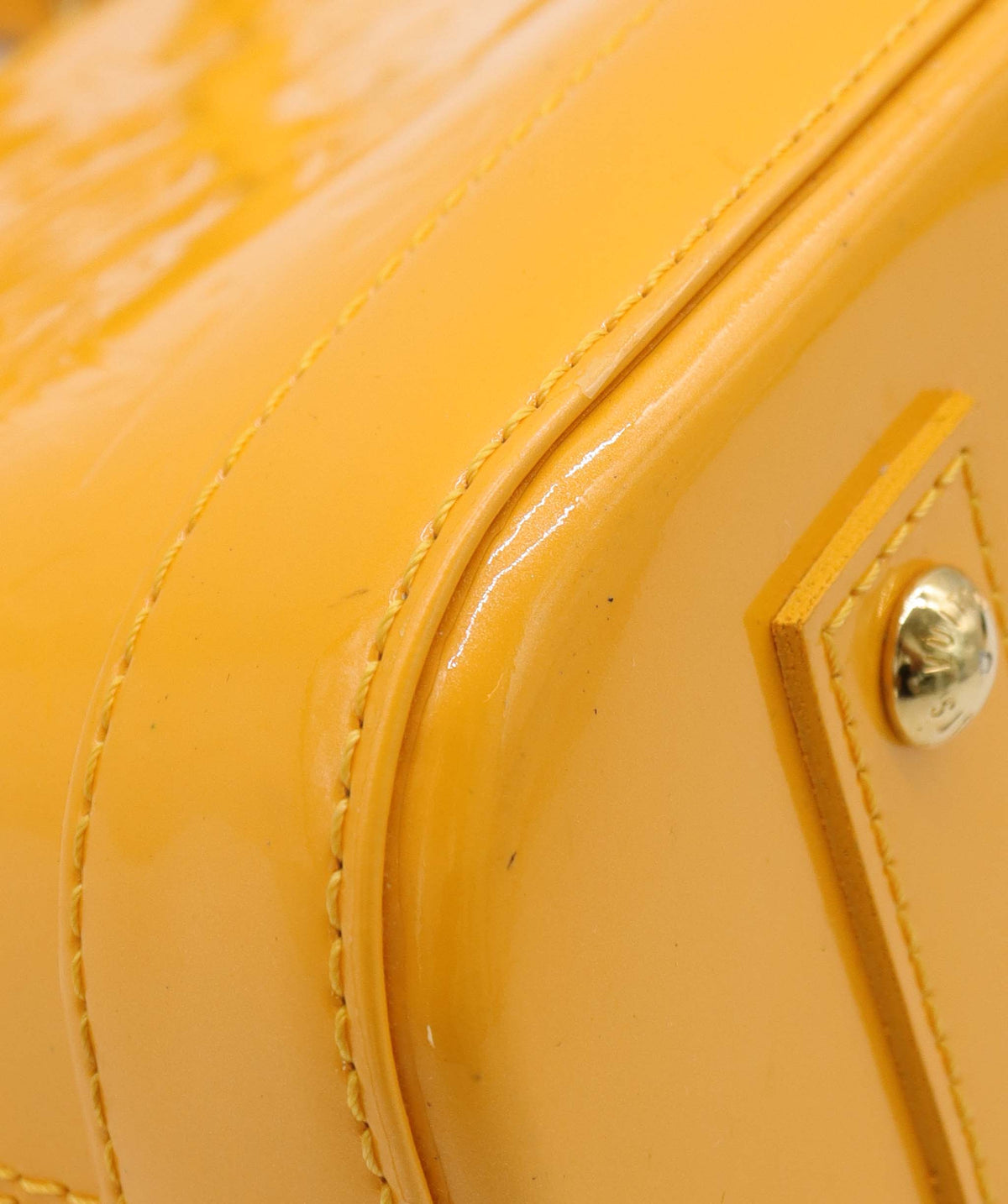 Louis Vuitton Louis Vuitton Alma BB Yellow Vernis ASC5334